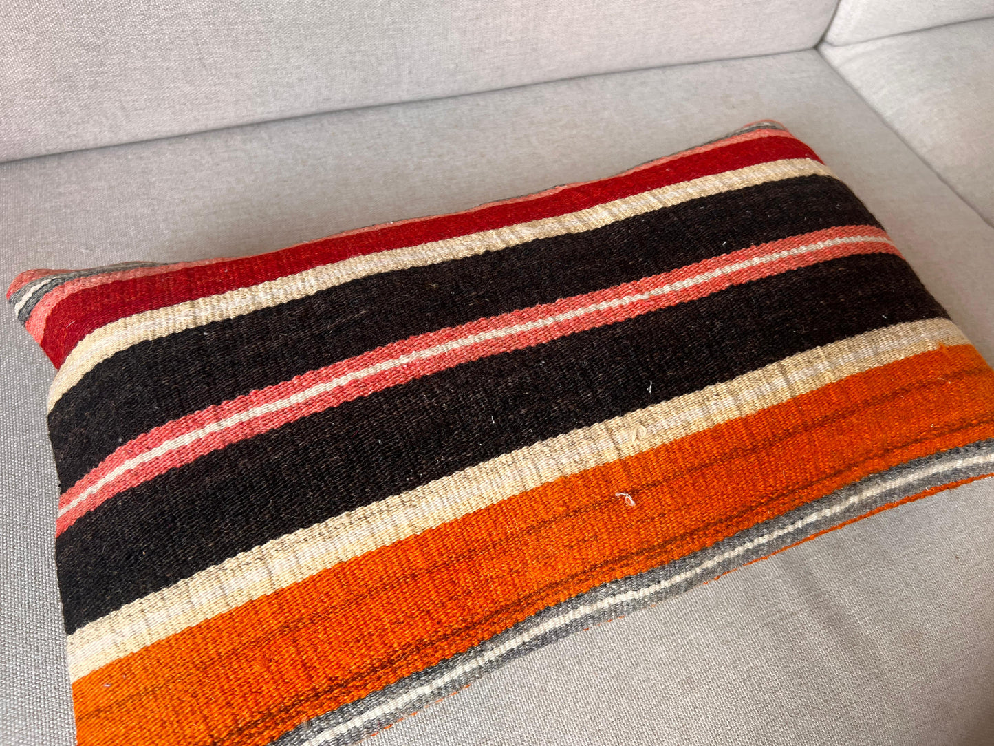 Hand woven Kilim cushion cover (50x30cm)