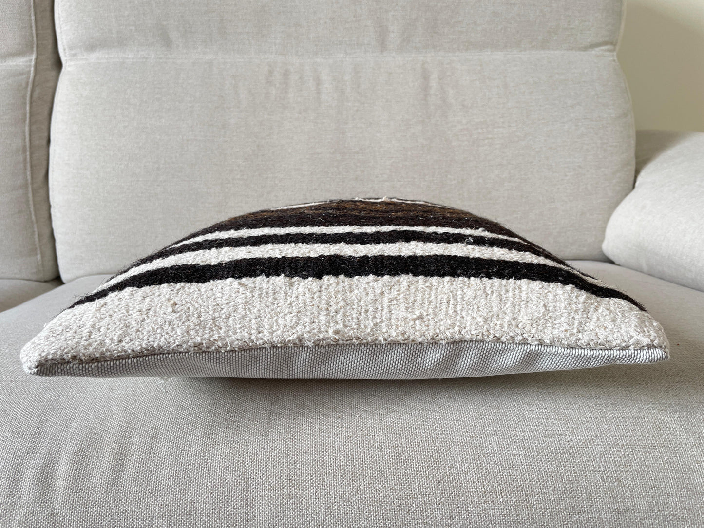 Hand woven Kilim cushion cover (40x40cm)