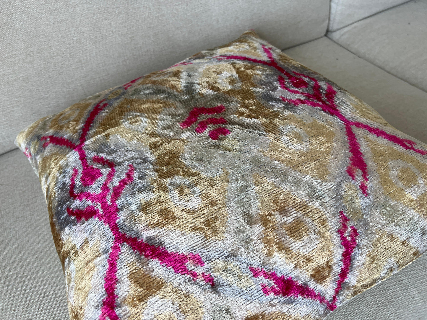 Ikat Velvet silk cushion 50x50cm.