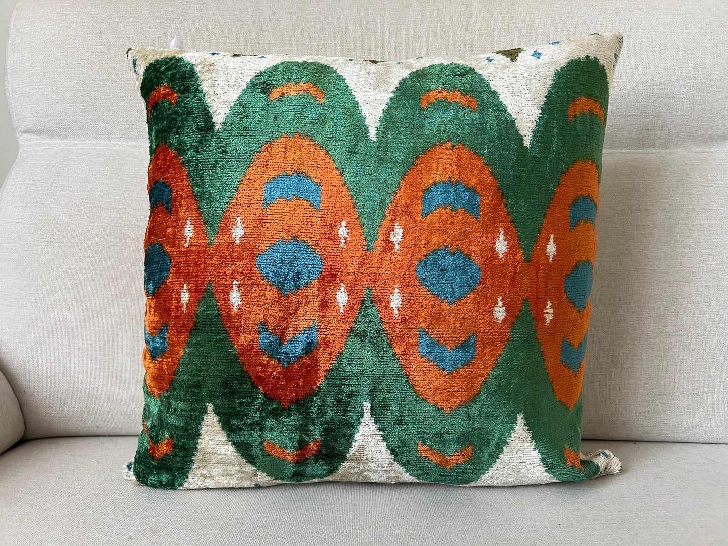Ikat Velvet silk cushion 50x50cm.