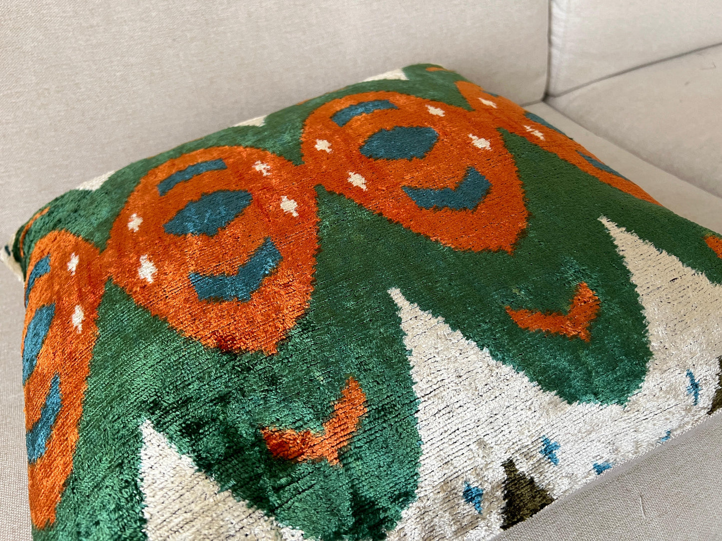 Ikat Velvet silk cushion 50x50cm.