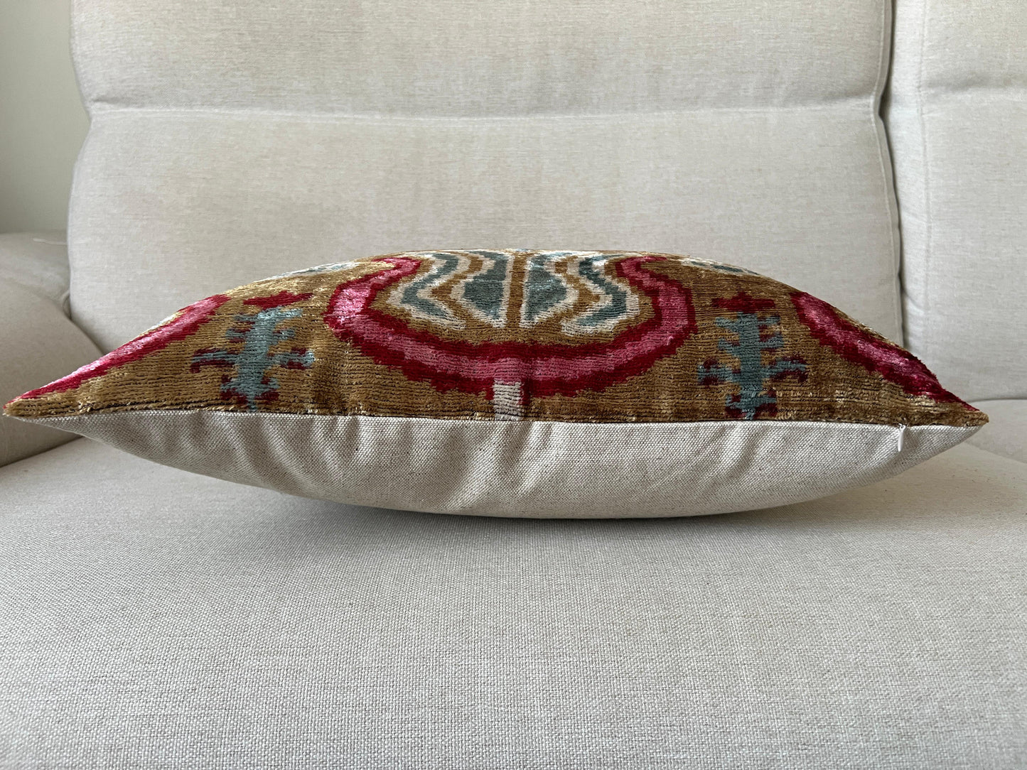 Ikat Velvet silk cushion 50x50cm.