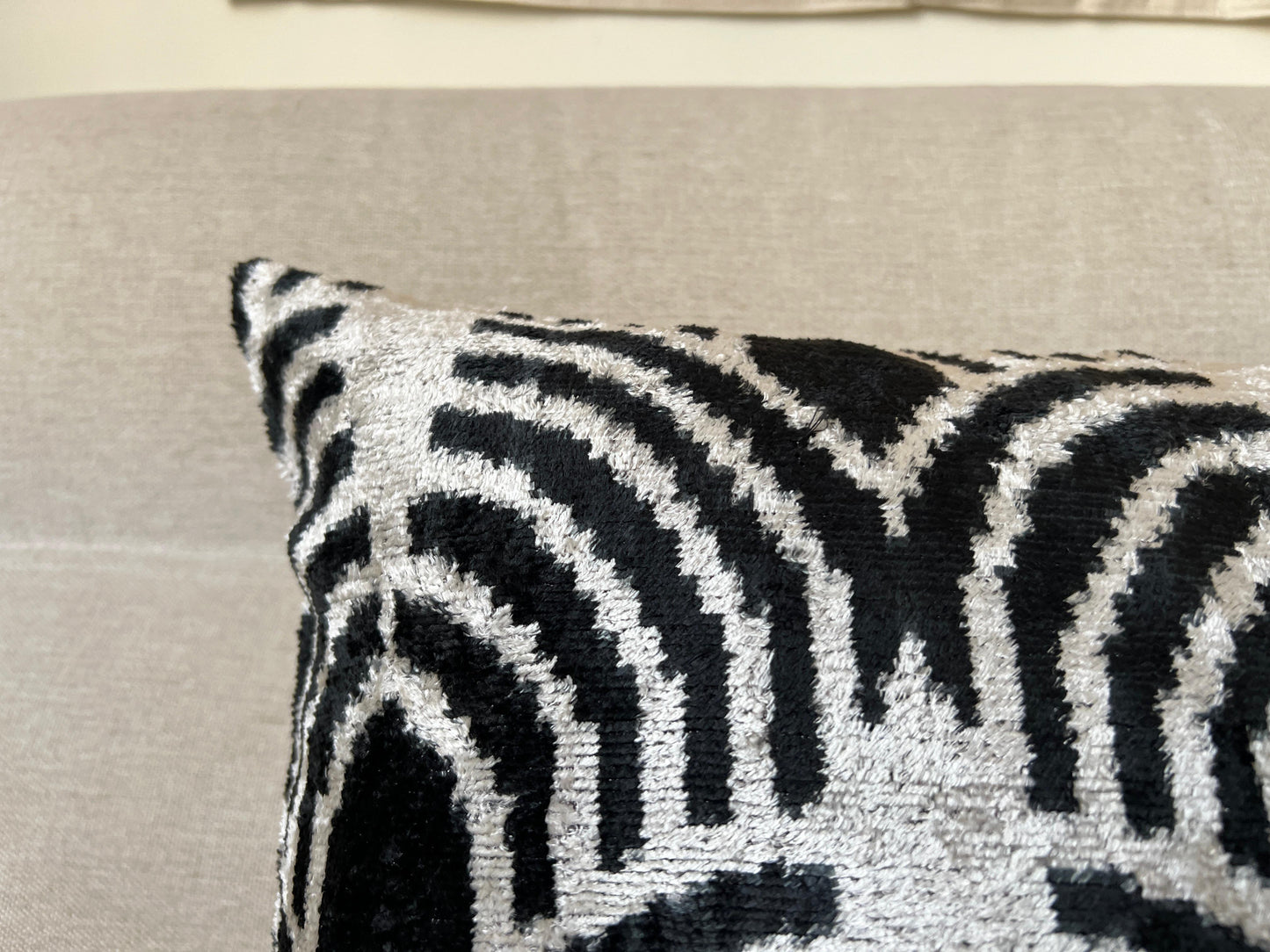 Ikat Velvet silk cushion 50x50cm.