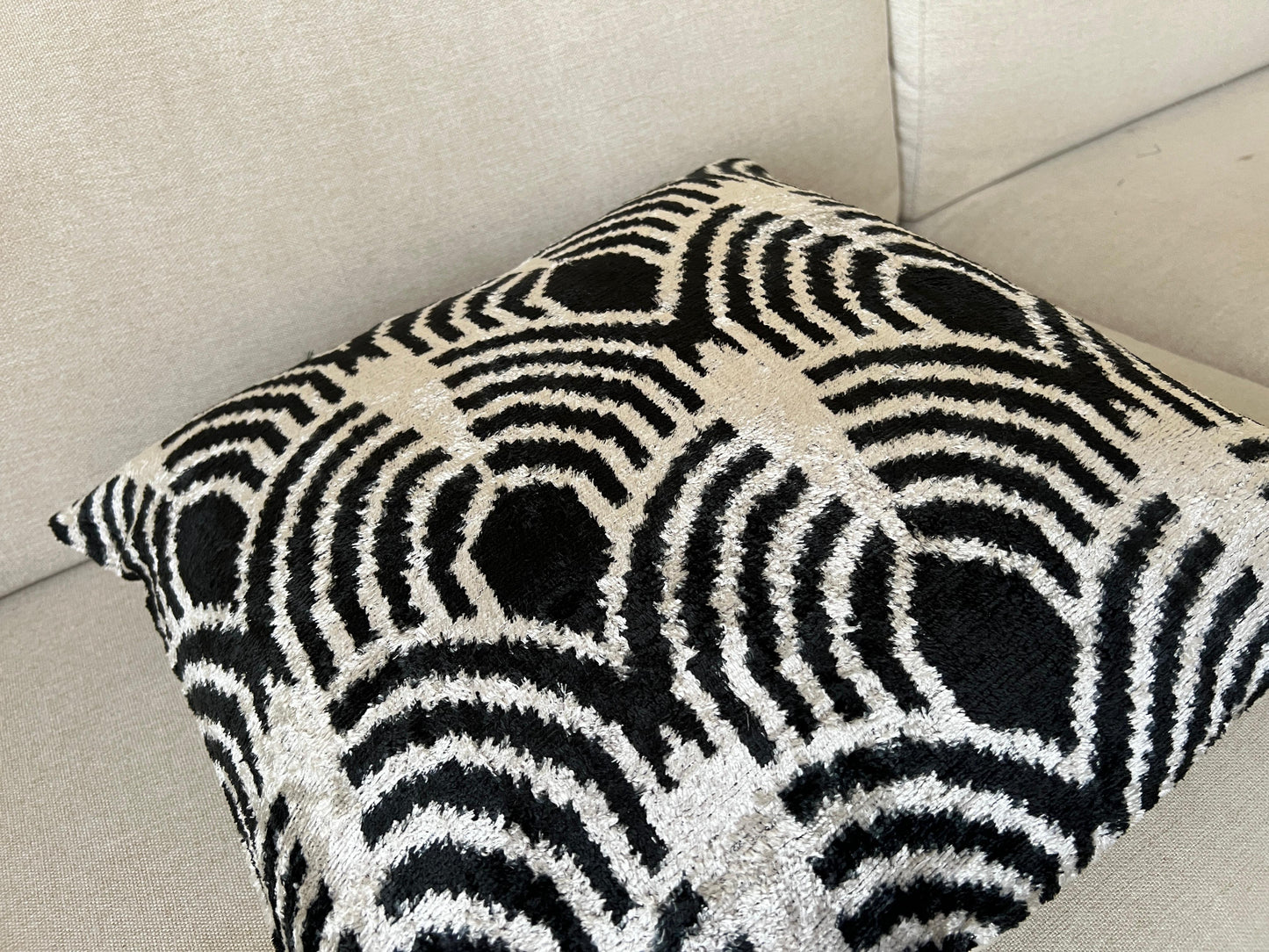 Ikat Velvet silk cushion 50x50cm.