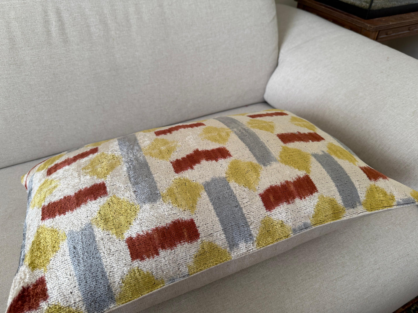 Ikat velvet cushion Hand made (40x60cm)