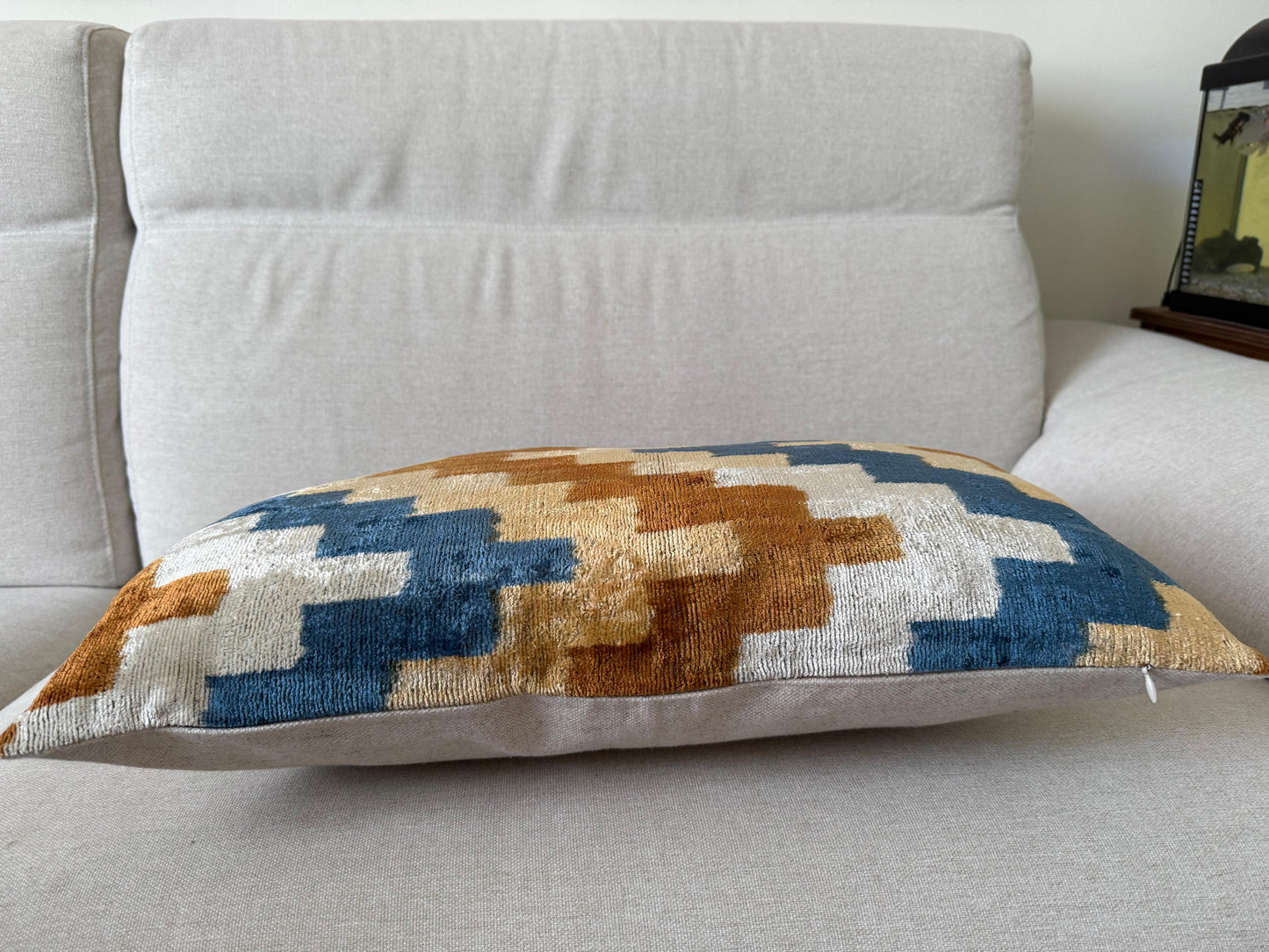 Ikat velvet cushion Hand made (40x60cm)