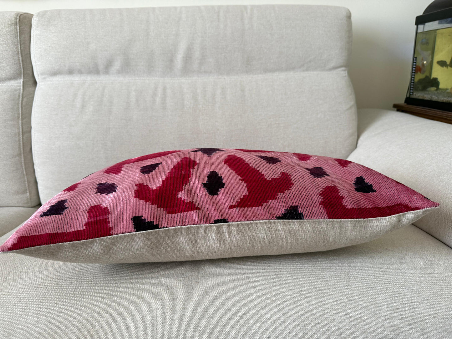 Ikat velvet cushion Hand made (40x60cm)