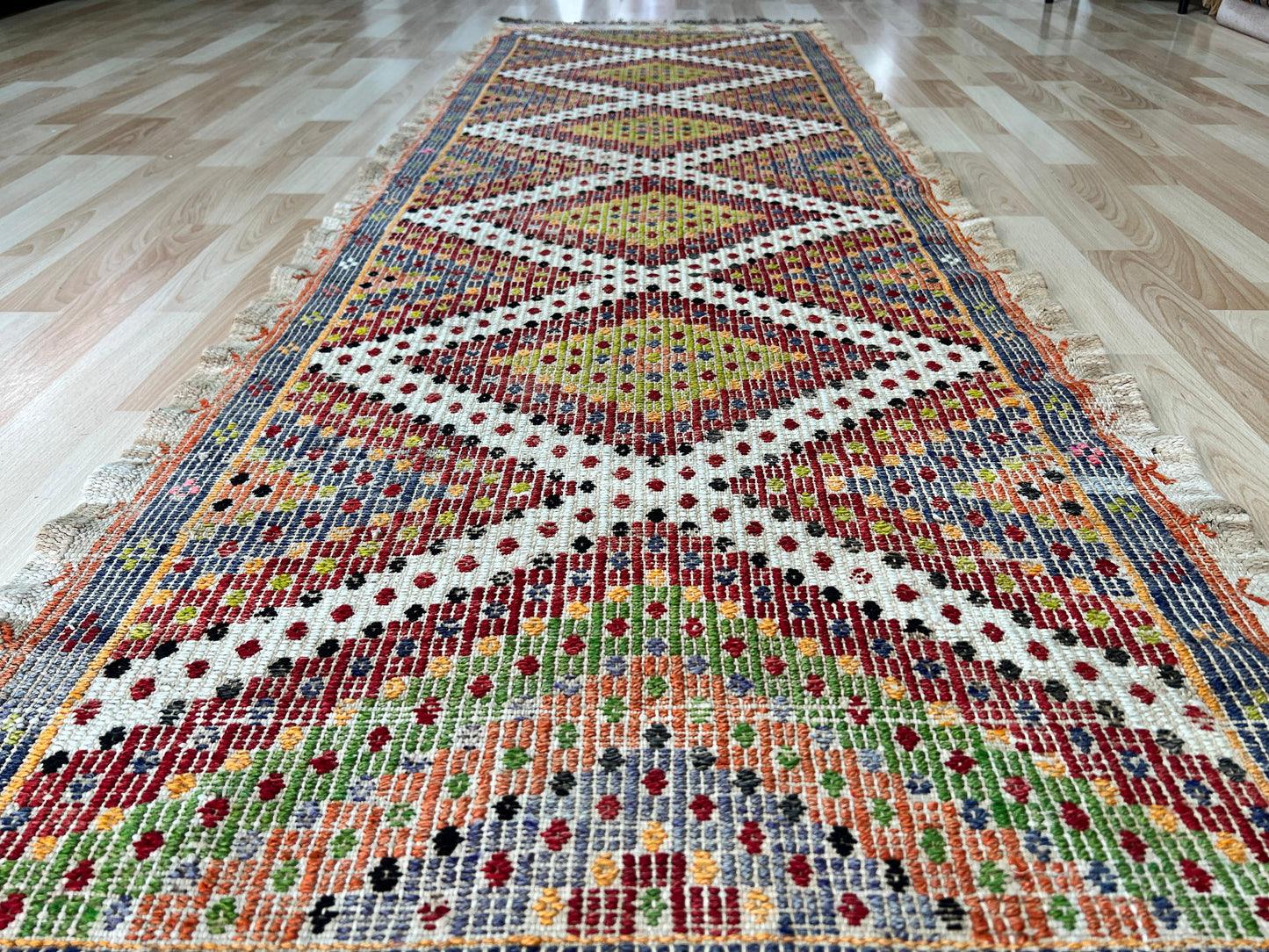 Turkish Vintage kilim (222 x 68cm)