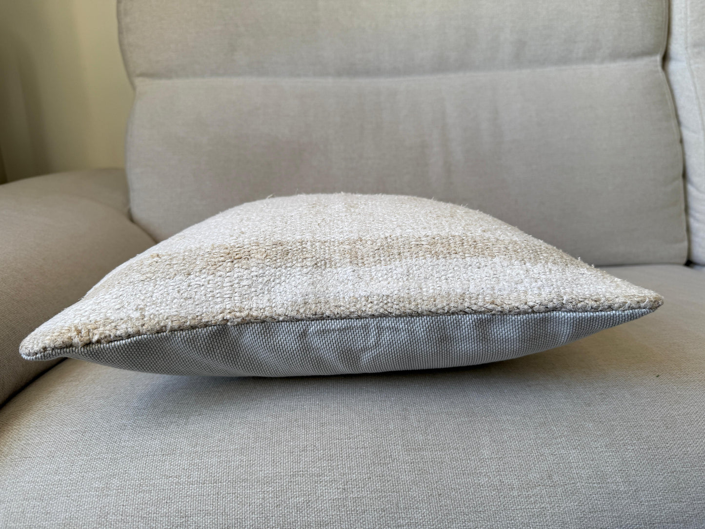 Hamp Hand woven Kilim cushion cover (40x40cm)