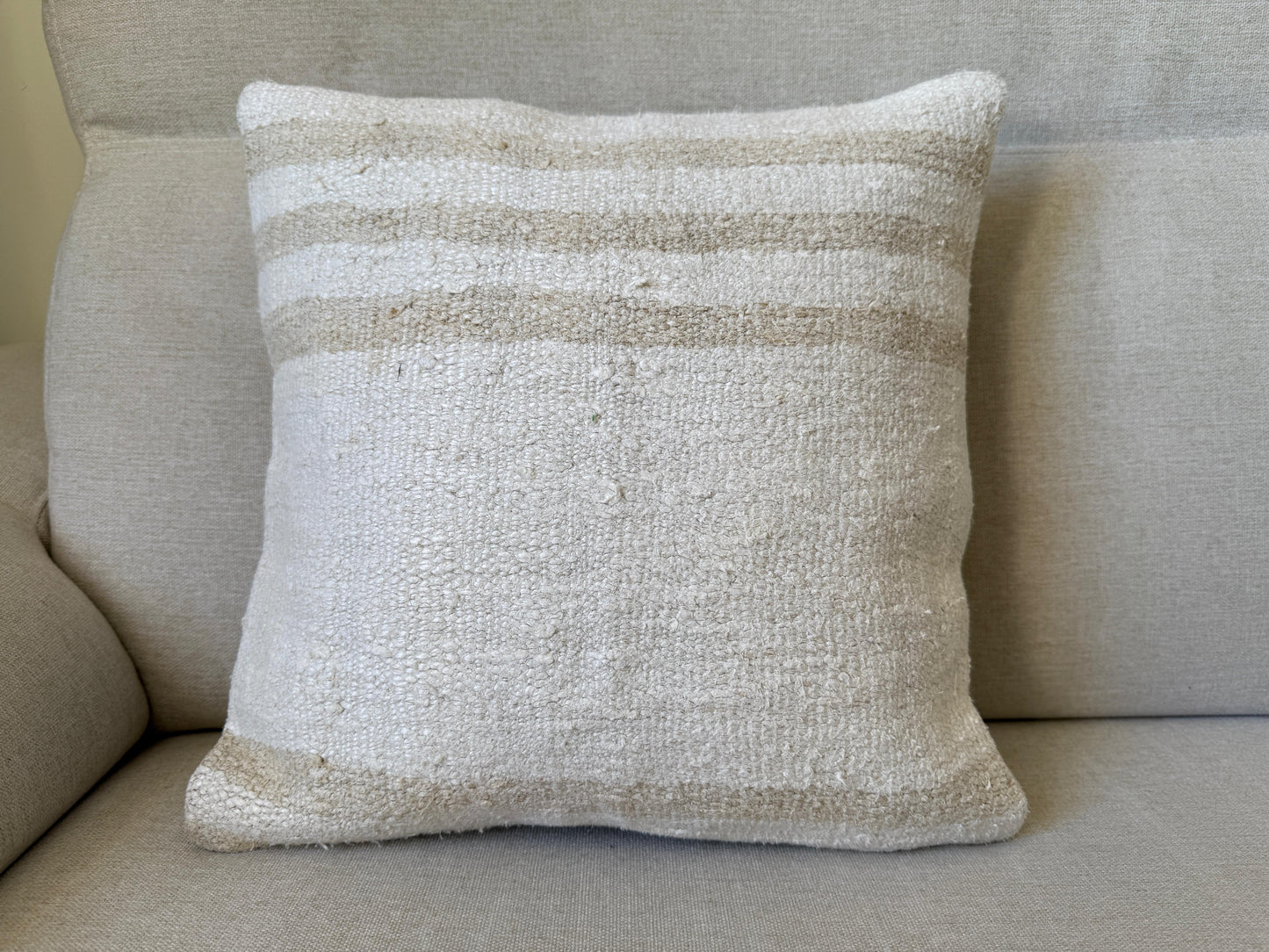 Hamp Hand woven Kilim cushion cover (40x40cm)
