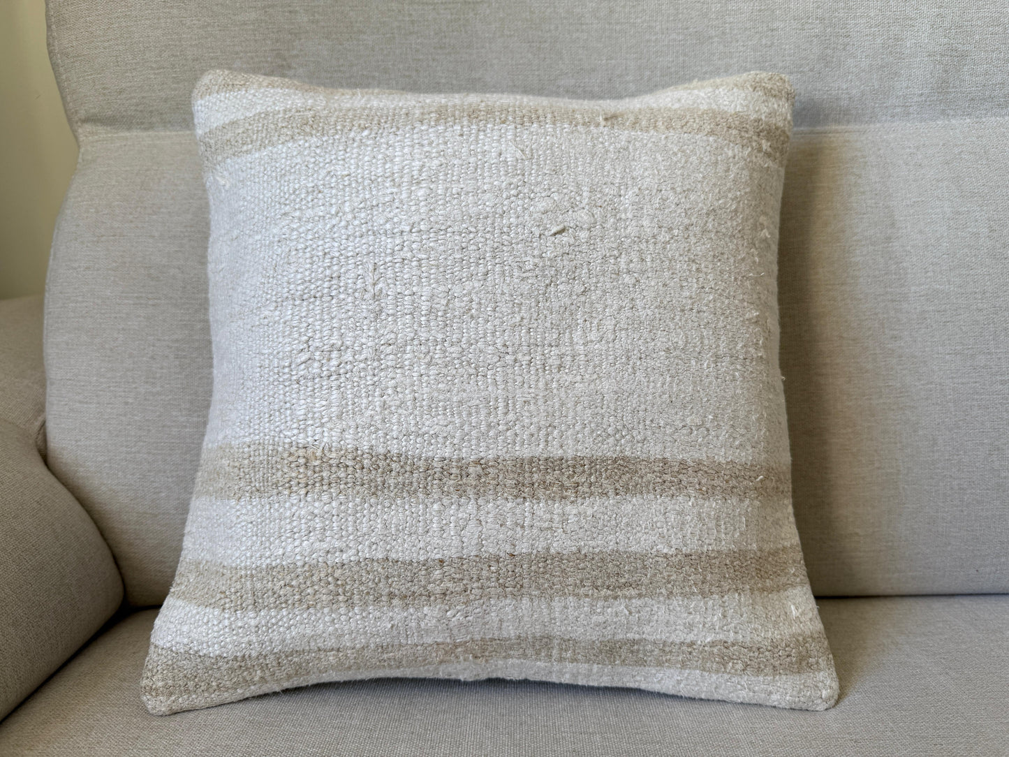 Hamp Hand woven Kilim cushion cover (40x40cm)