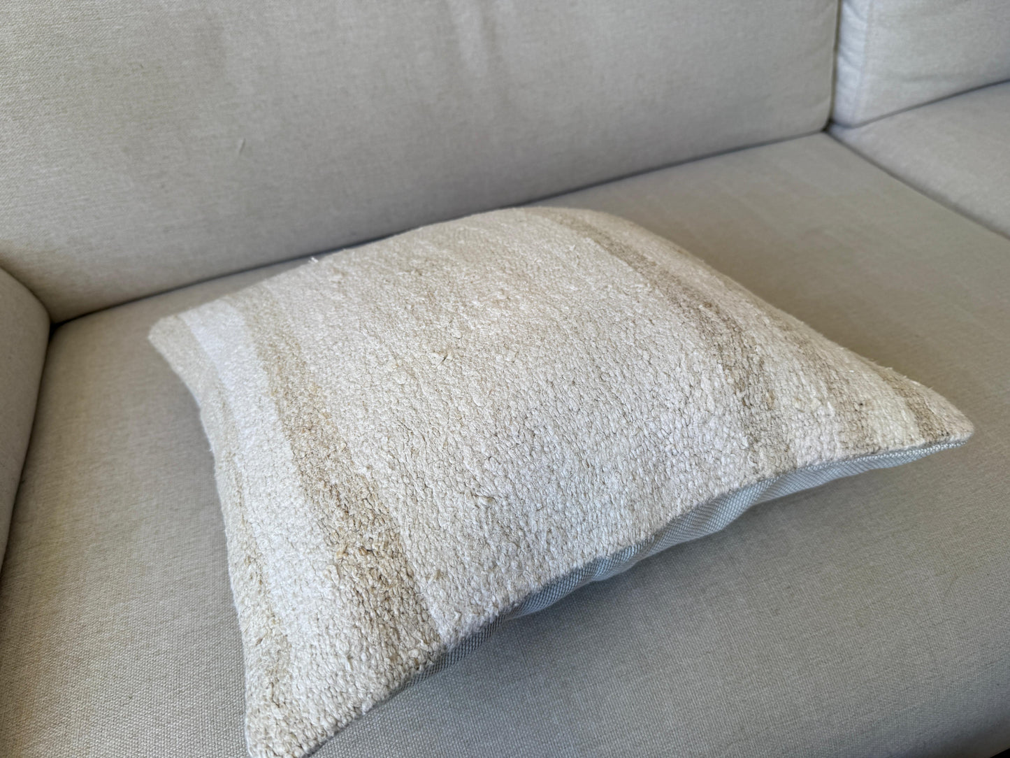 Hamp Hand woven Kilim cushion cover (40x40cm)