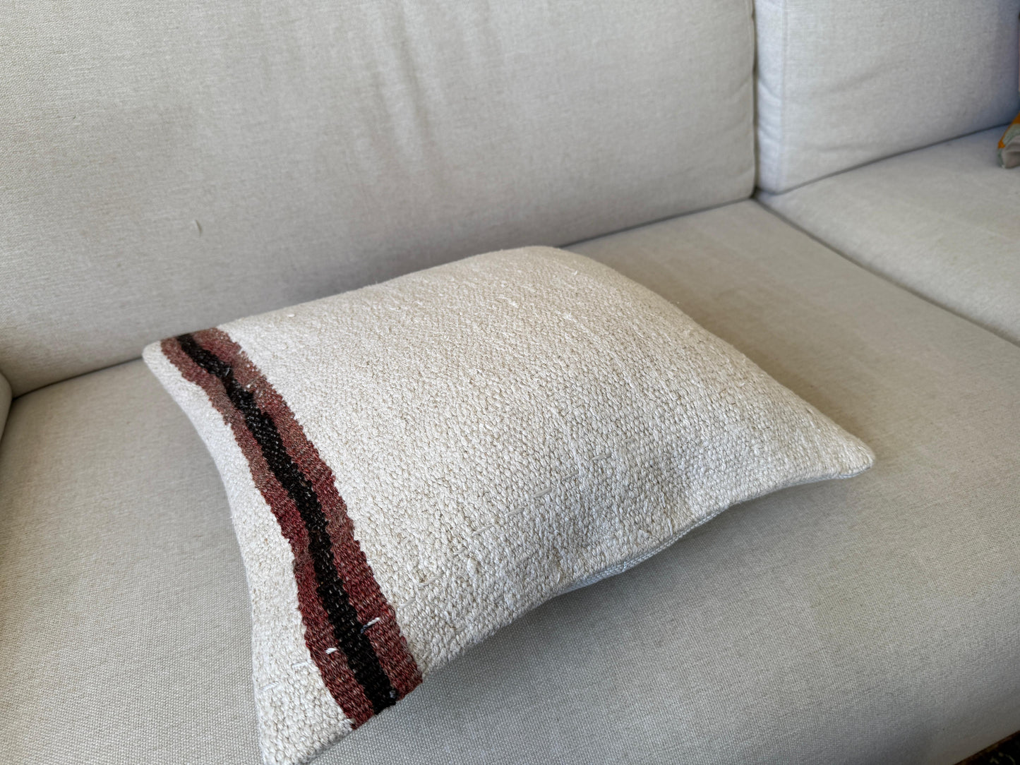 Hamp Hand woven Kilim cushion cover (40x40cm)