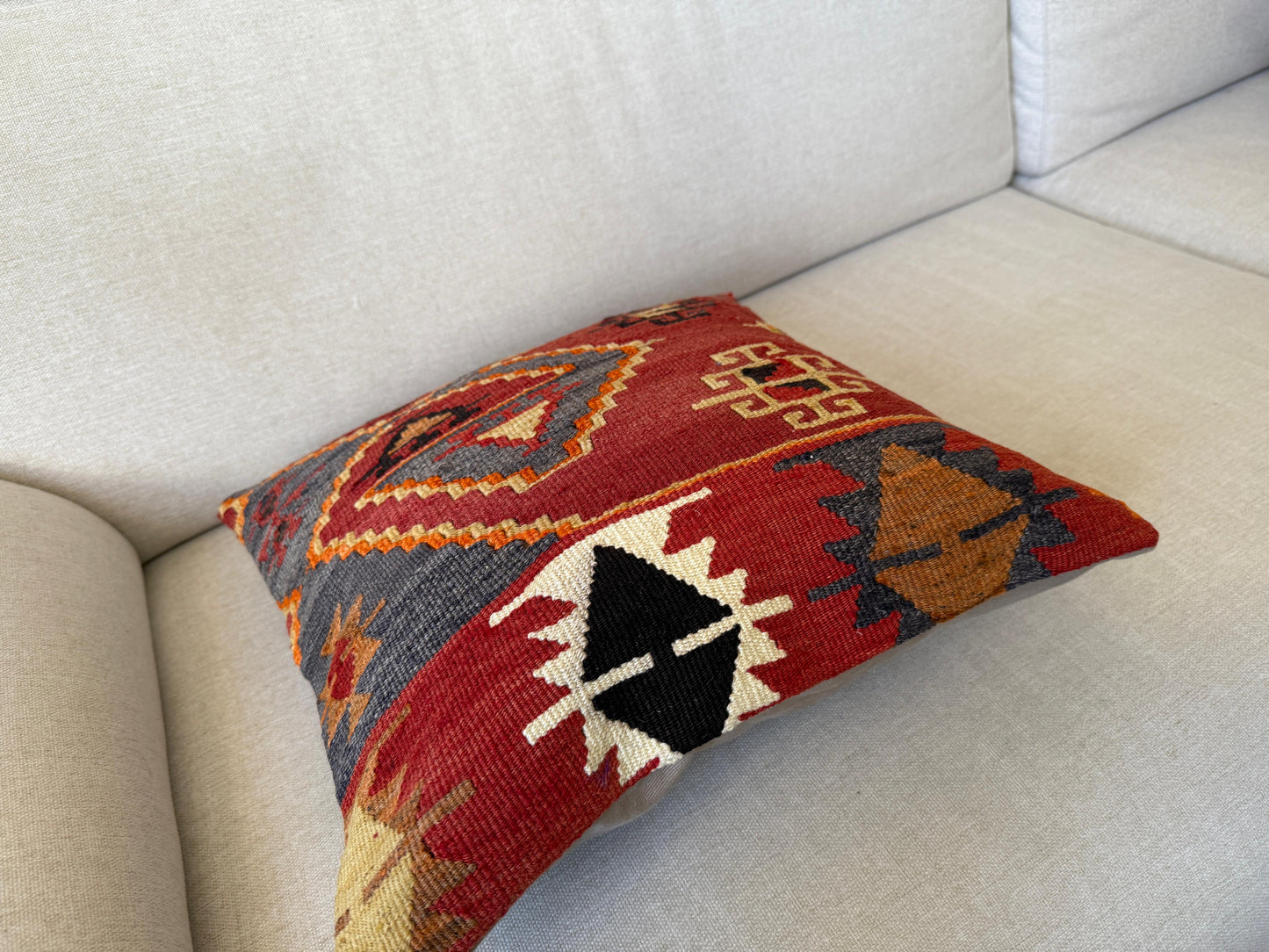 Turkish Hand woven Kilim cushion cover (40x40cm)