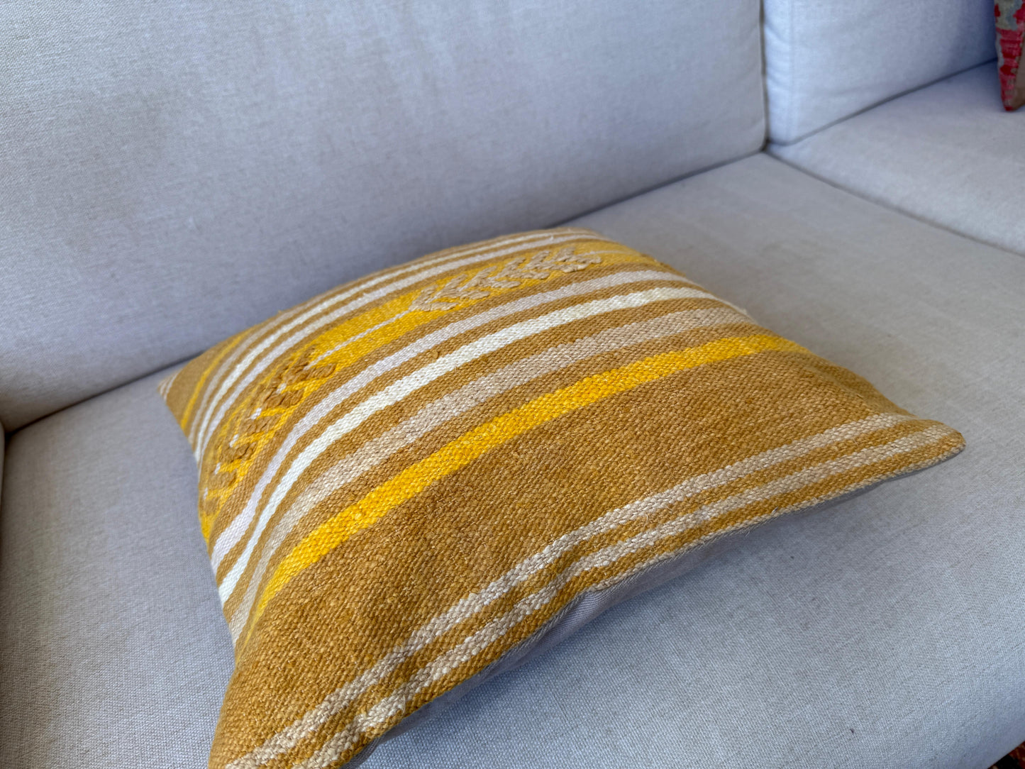 Turkish Hand woven Kilim cushion cover (40x40cm)