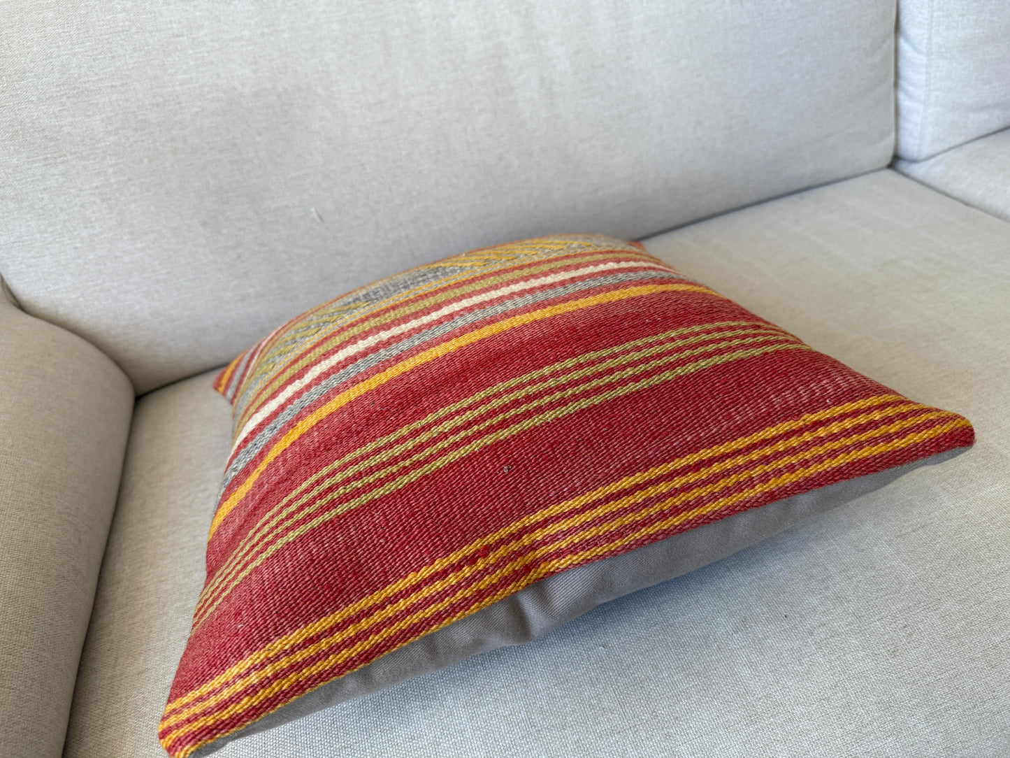 Turkish Hand woven Kilim cushion cover (40x40cm)