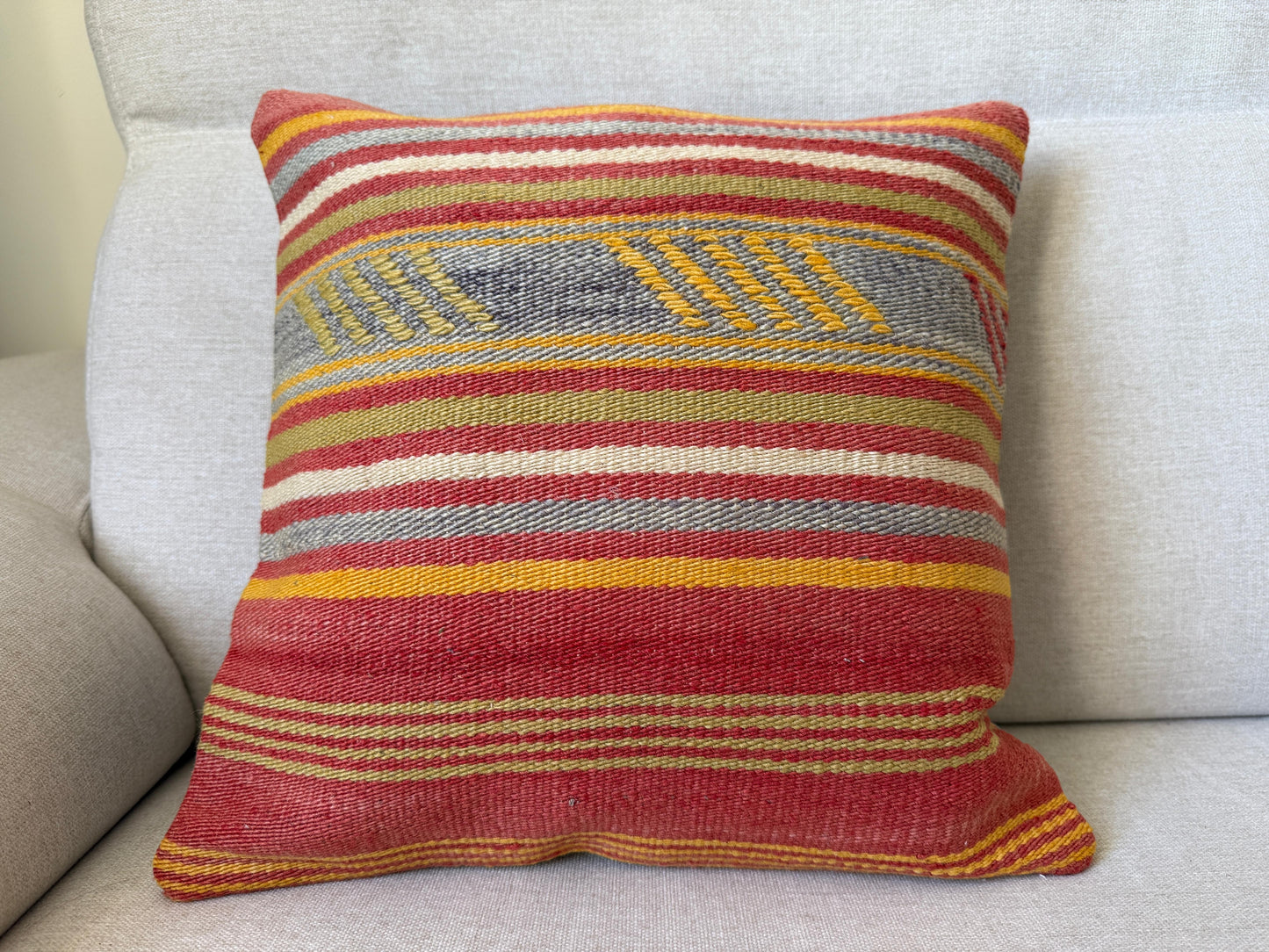 Turkish Hand woven Kilim cushion cover (40x40cm)