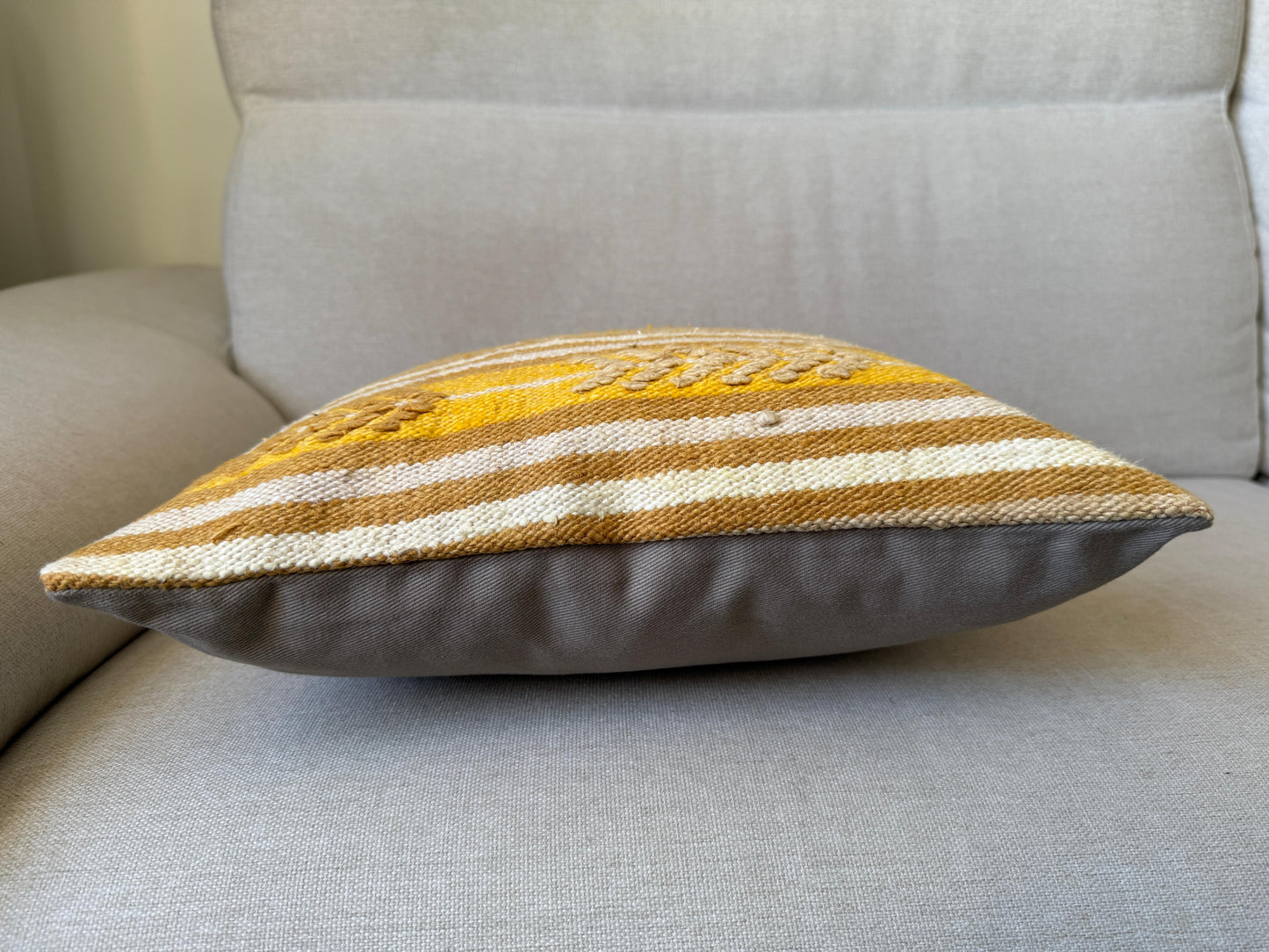 Turkish Hand woven Kilim cushion cover (40x40cm)
