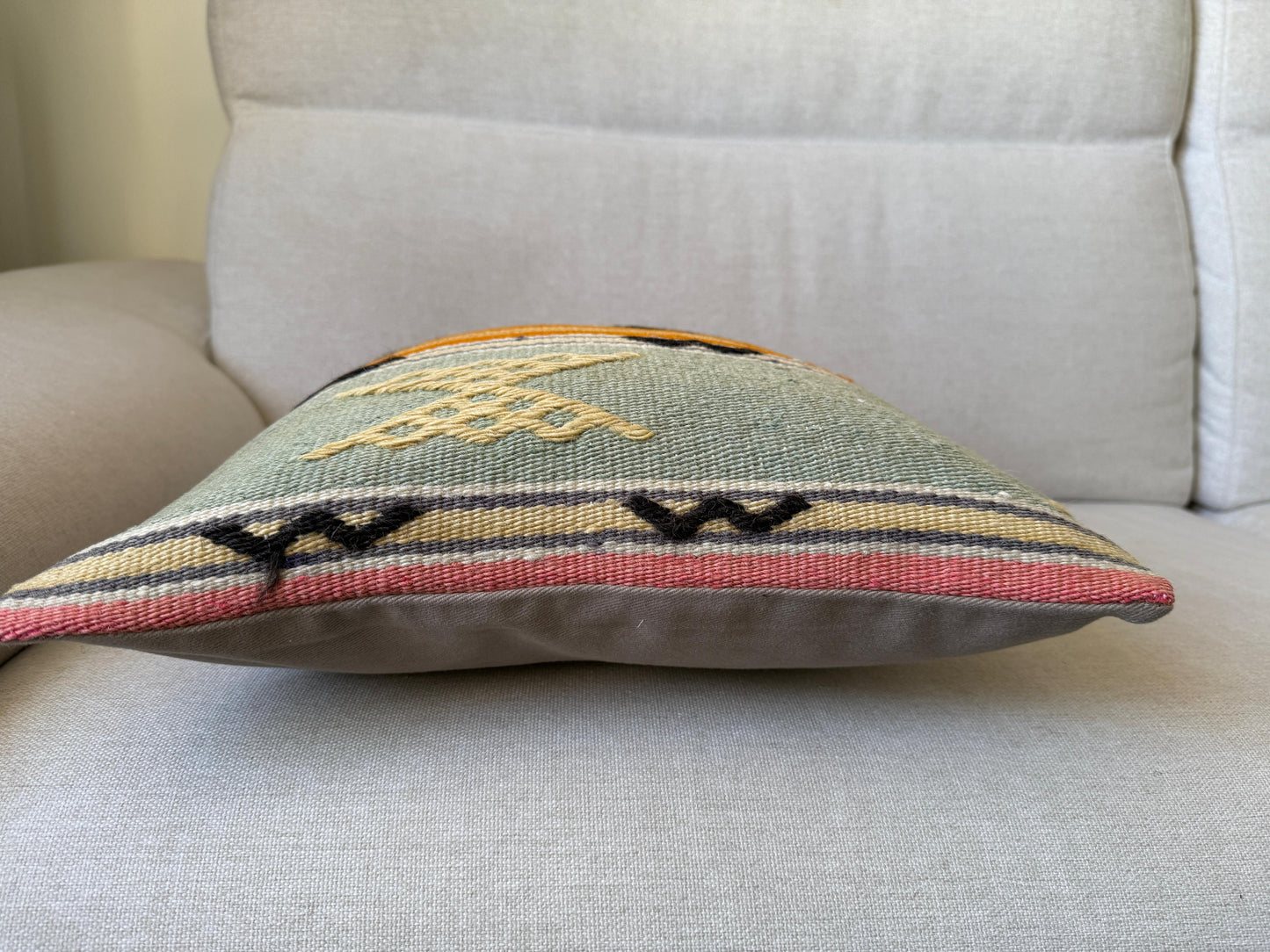 Turkish Hand woven Kilim cushion cover (40x40cm)