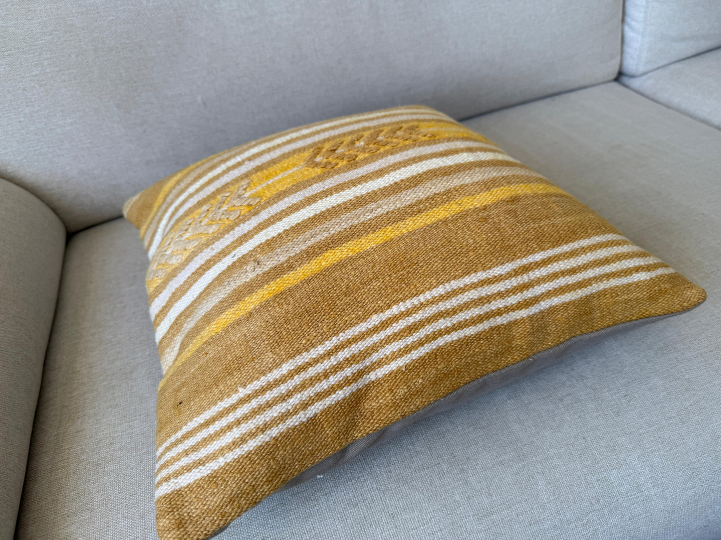 Turkish Hand woven Kilim cushion cover (40x40cm)