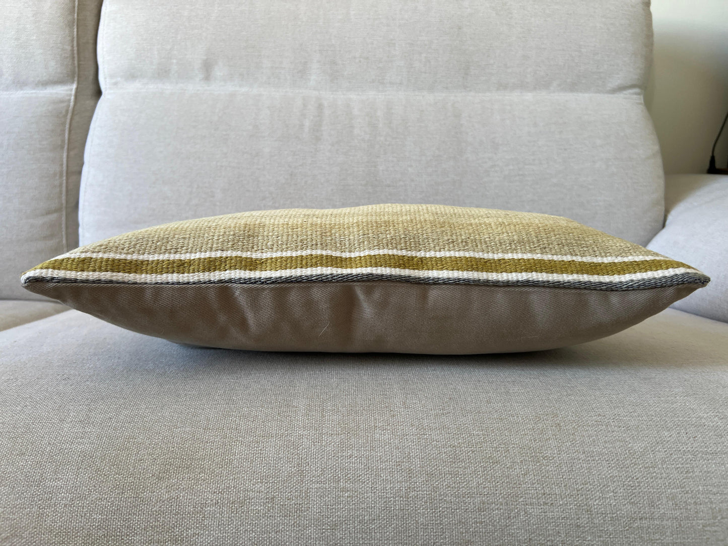 Hand woven Kilim cushion cover (50x30cm)