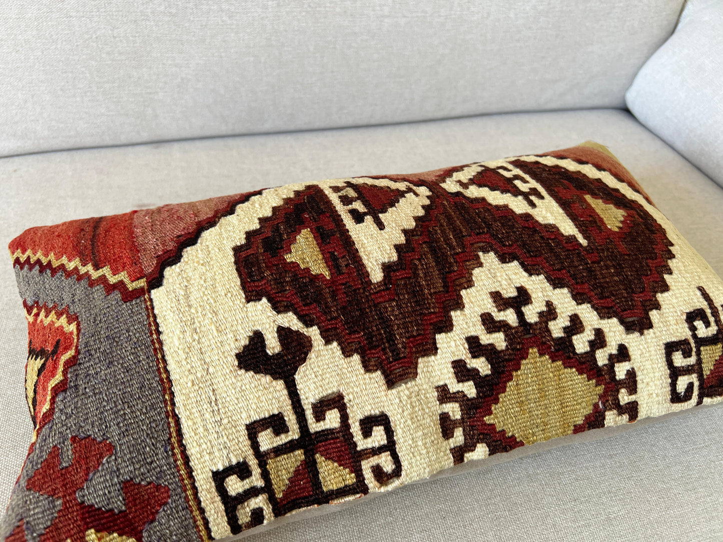Hand woven Kilim cushion cover (50x30cm)