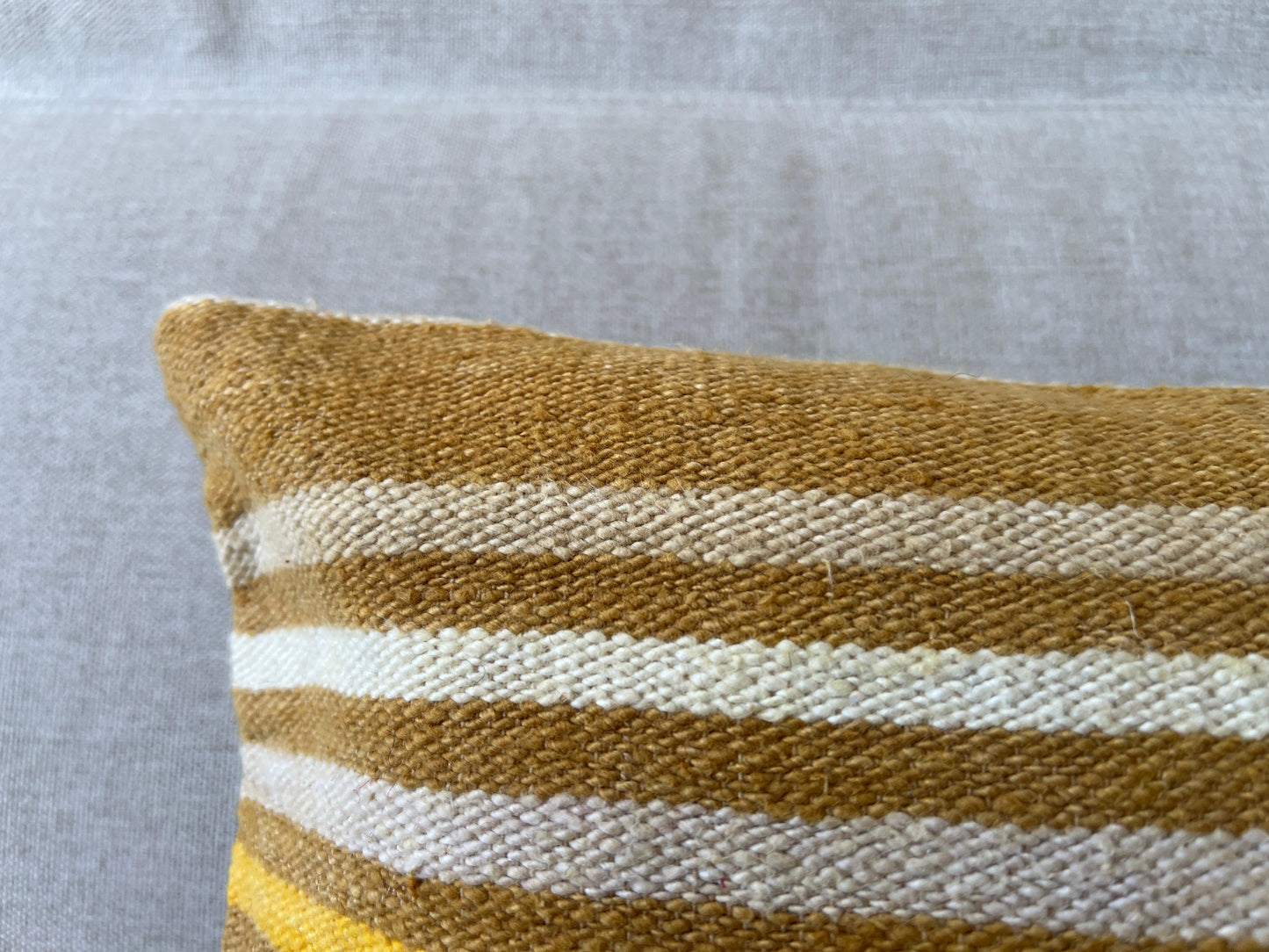 Hand woven Kilim cushion cover (50x30cm)