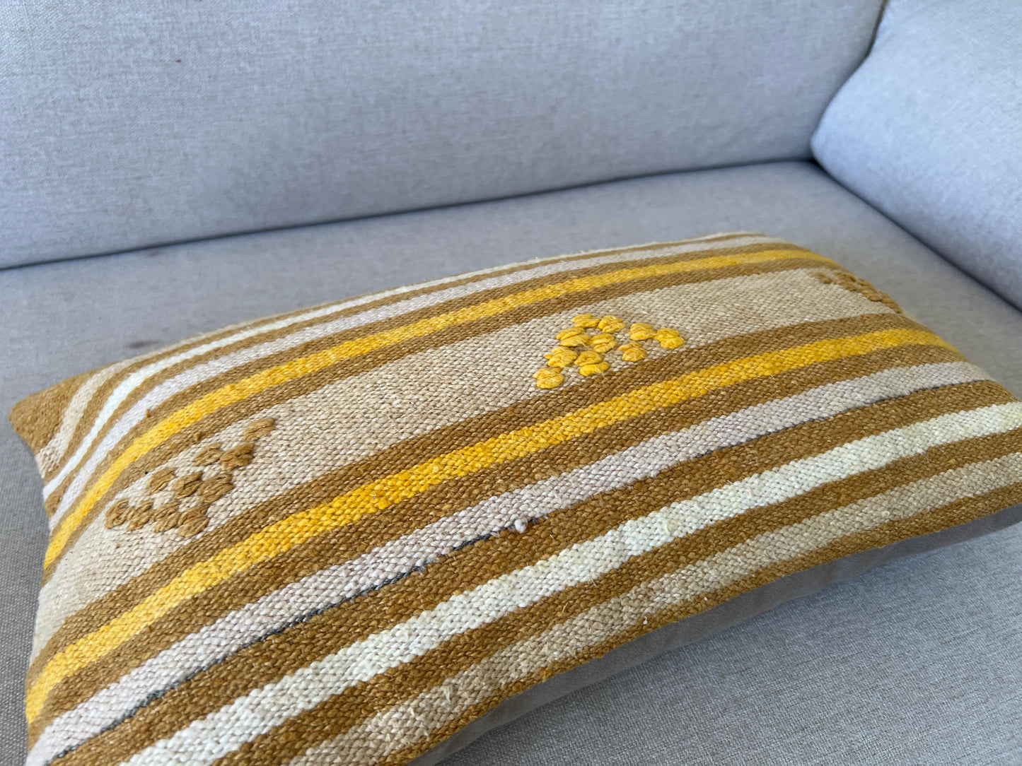 Hand woven Kilim cushion cover (50x30cm)