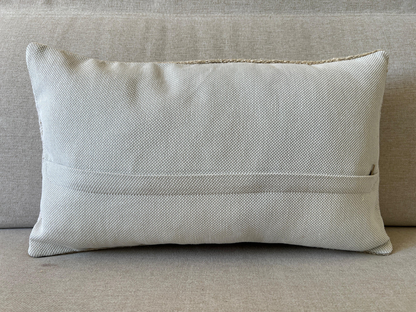 Hamp Hand woven Kilim cushion cover (50x30cm)