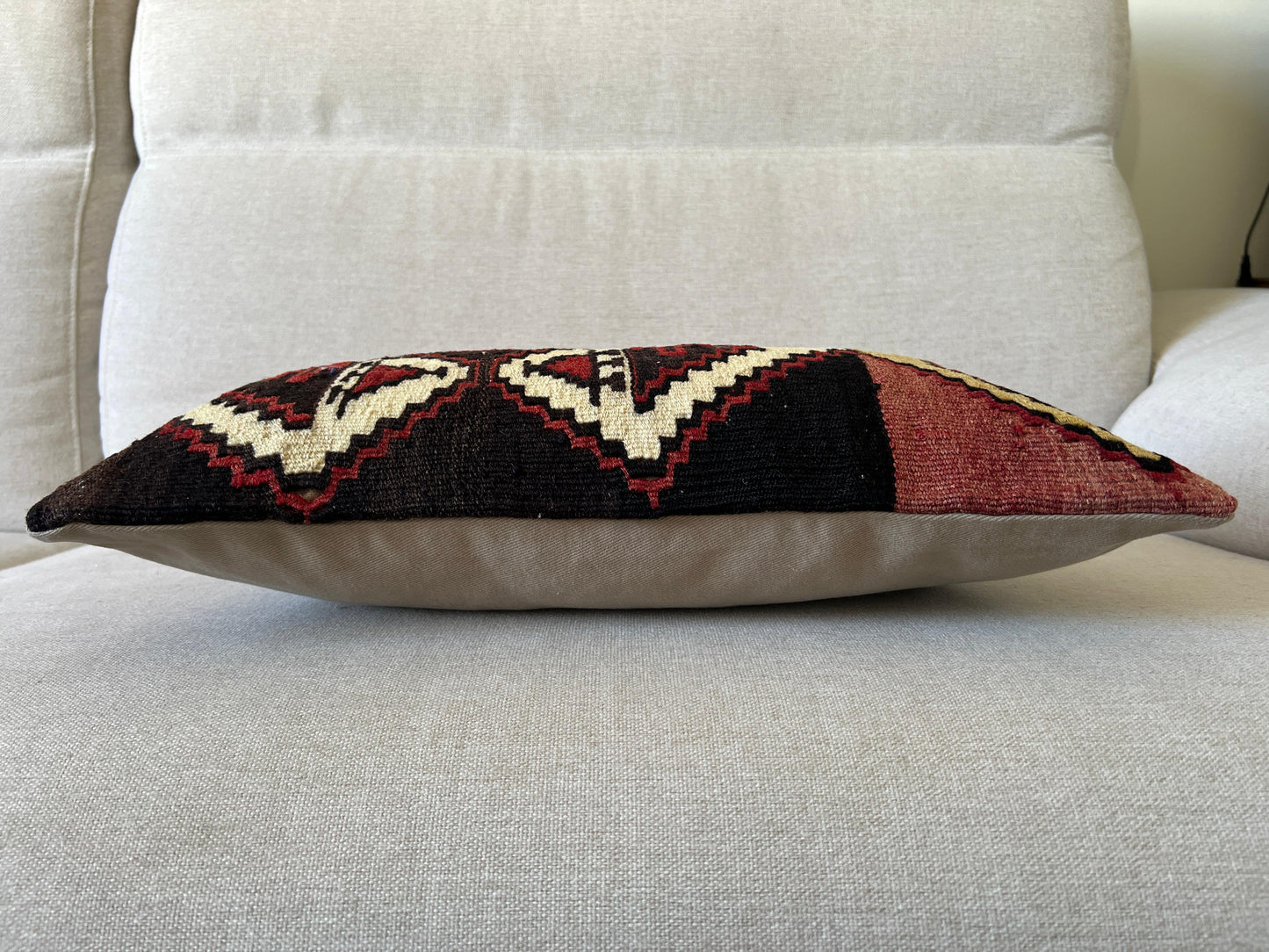 Hand woven Kilim cushion cover (50x30cm)