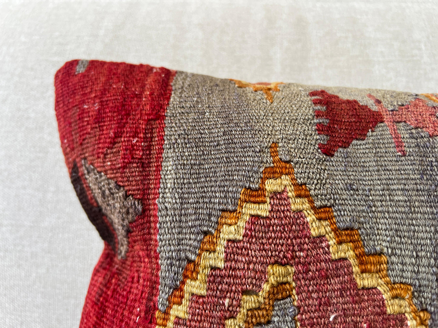 Hand woven Kilim cushion cover (50x30cm)