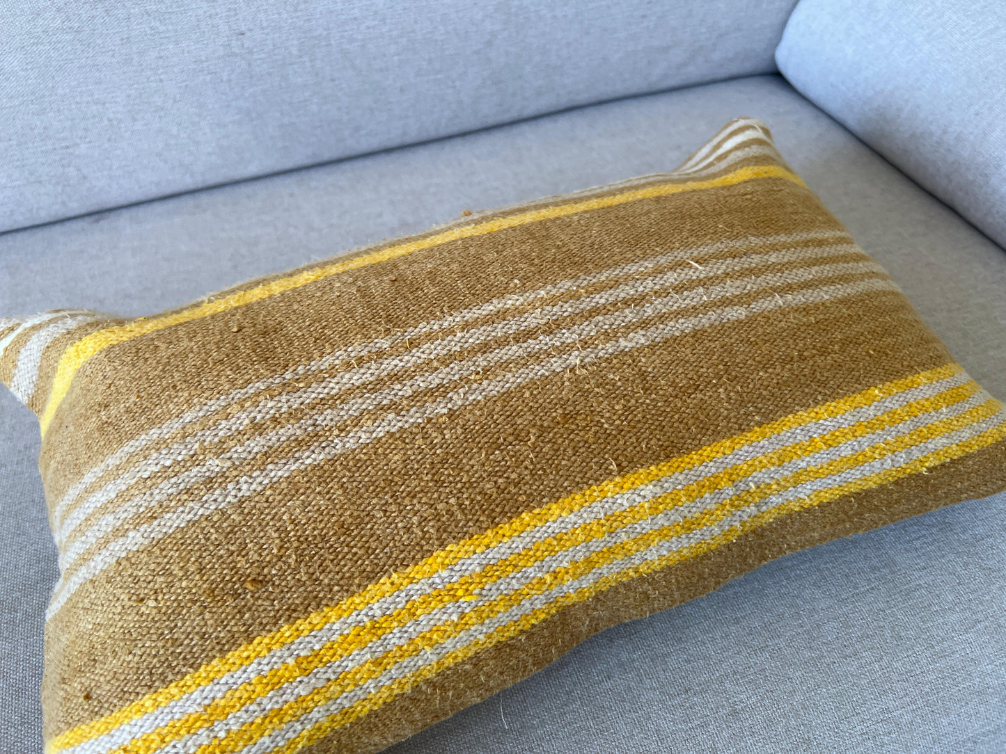 Hand woven Kilim cushion cover (50x30cm)