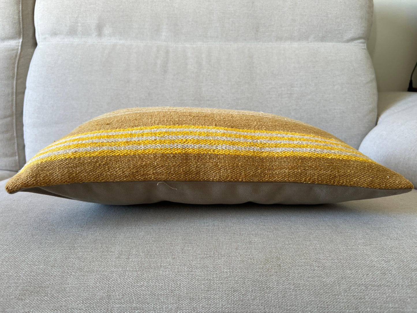 Hand woven Kilim cushion cover (50x30cm)