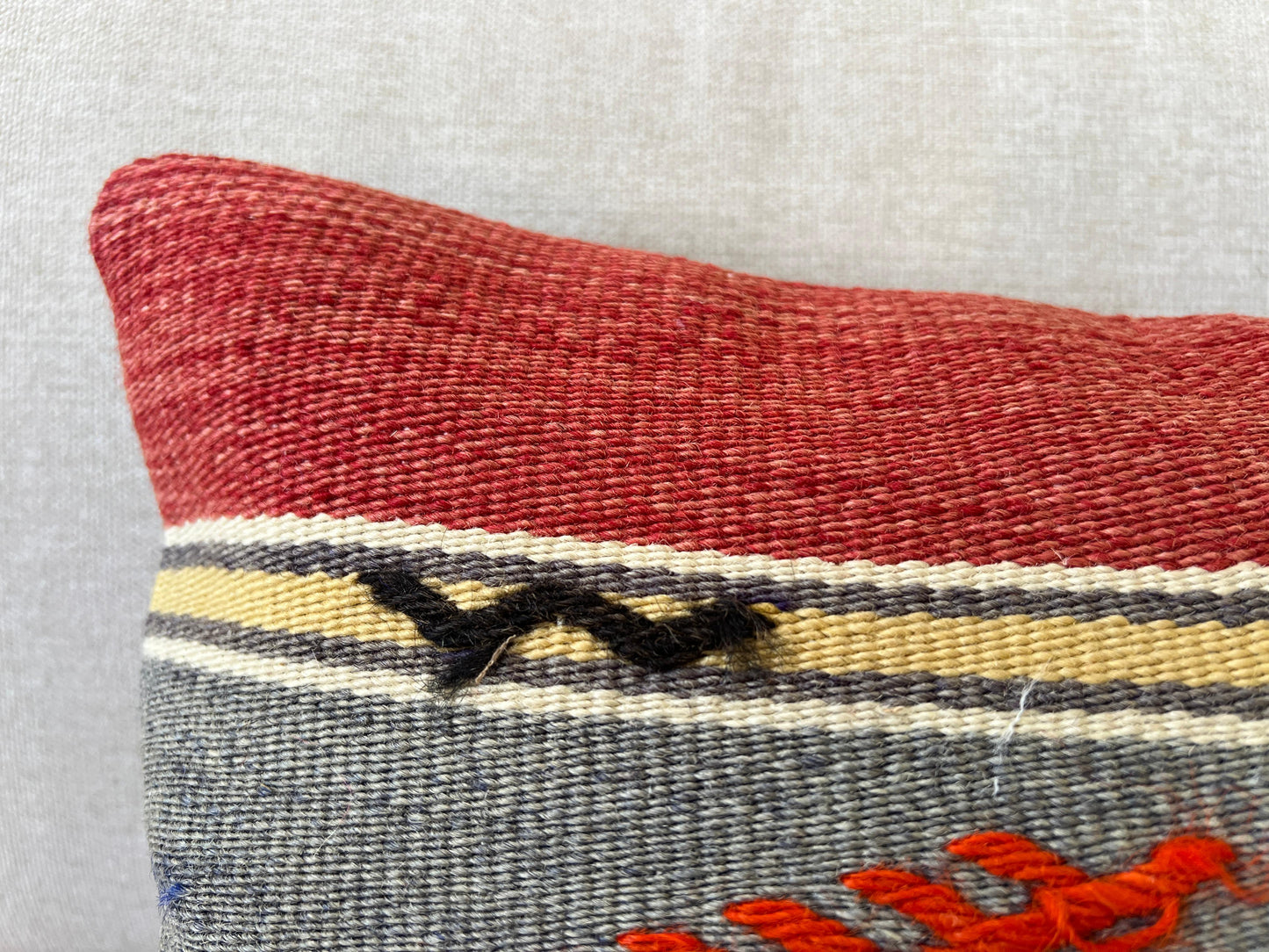 Hand woven Kilim cushion cover (50x30cm)