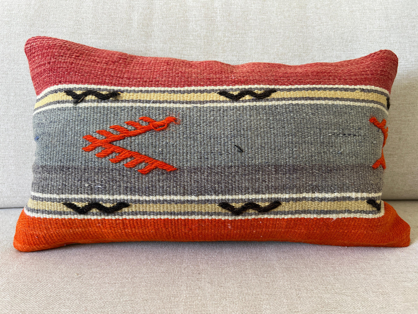 Hand woven Kilim cushion cover (50x30cm)