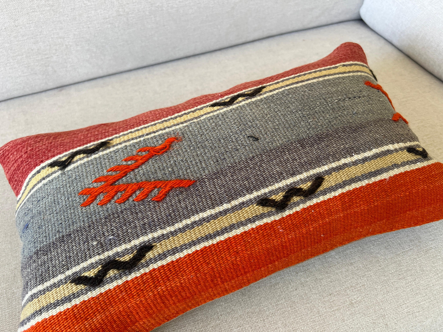 Hand woven Kilim cushion cover (50x30cm)