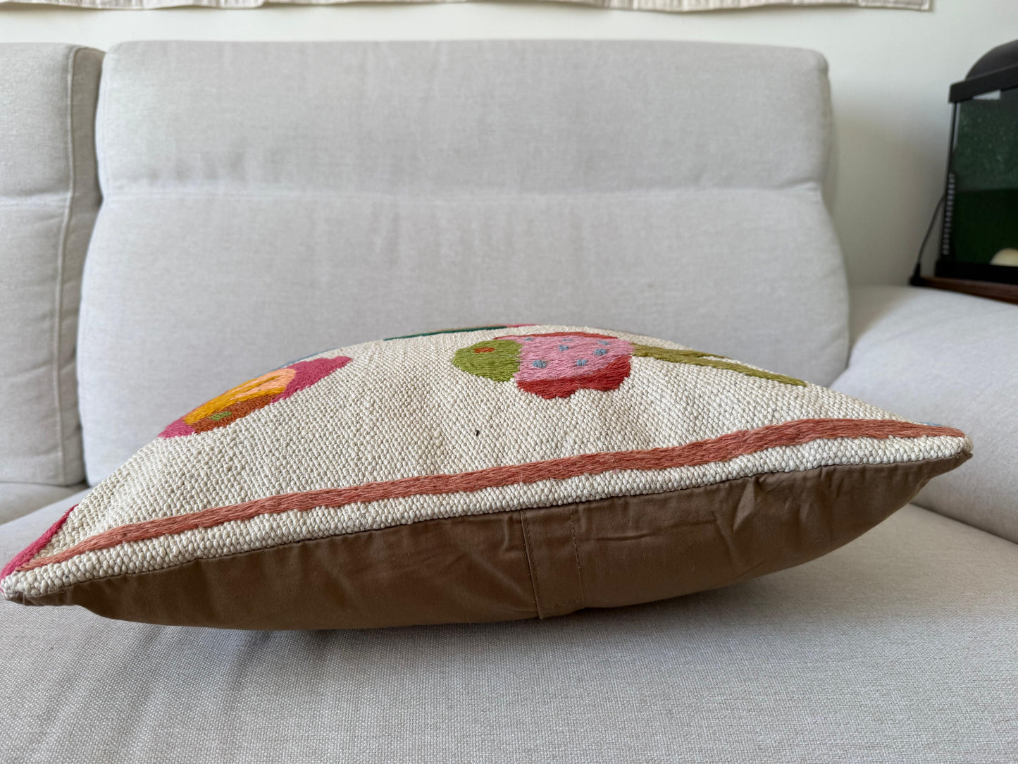 Suzani Kilim cushion cover (50x50cm)