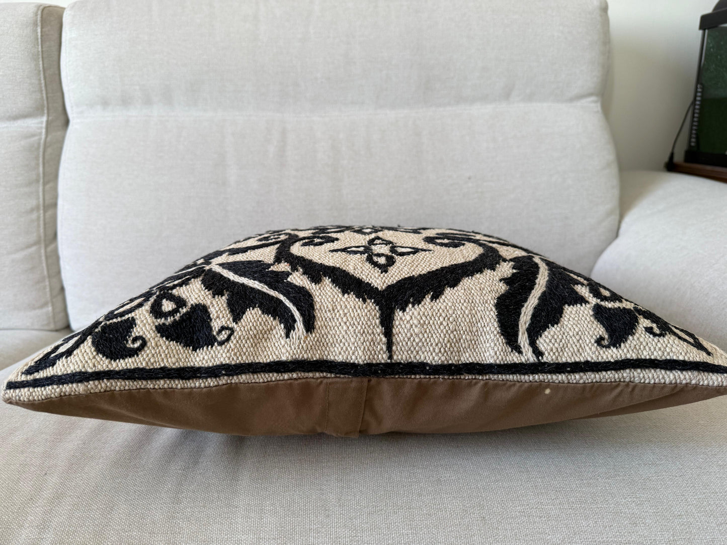 Suzani Kilim cushion cover (50x50cm)
