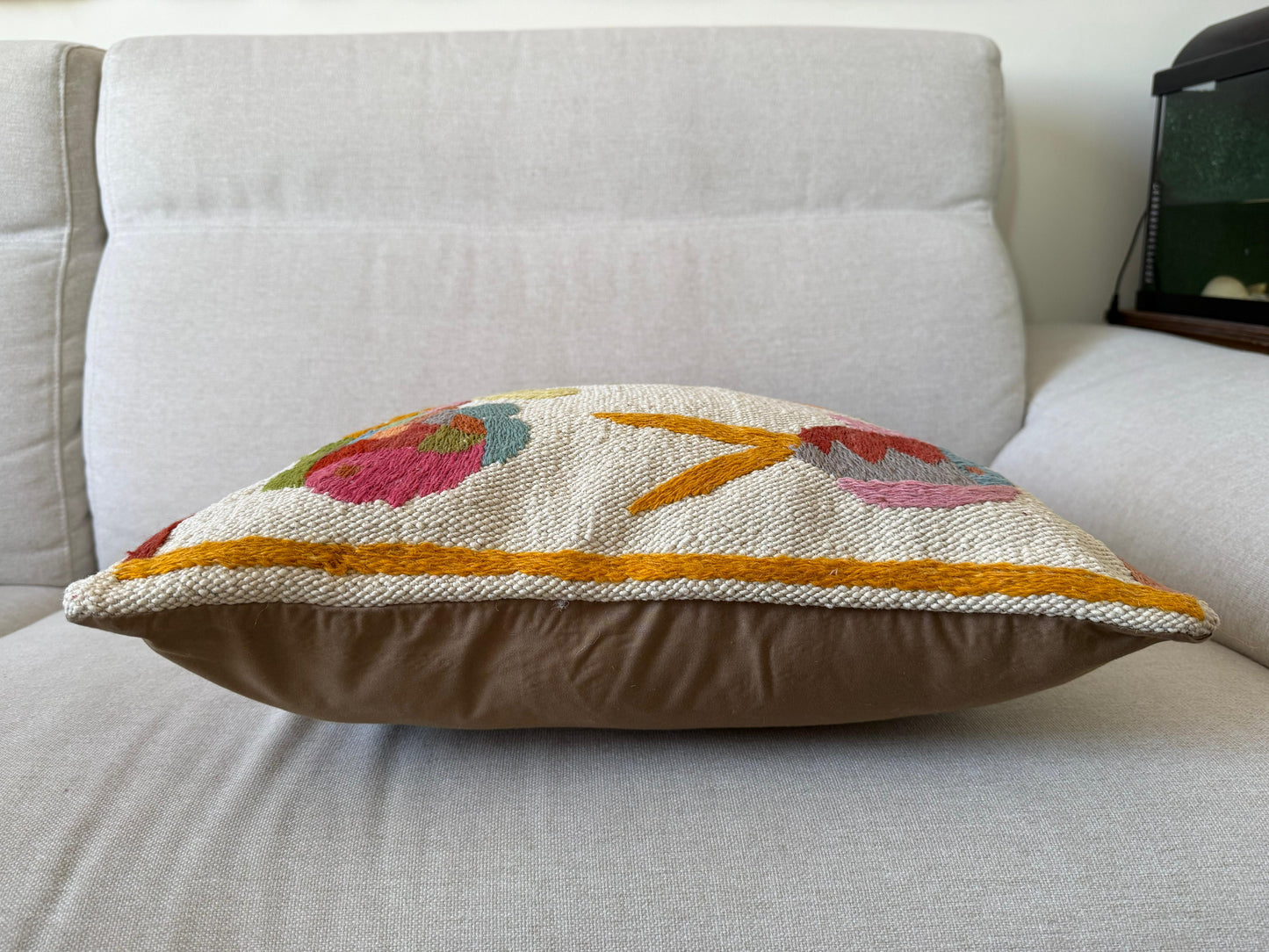 Suzani Kilim cushion cover (50x50cm)