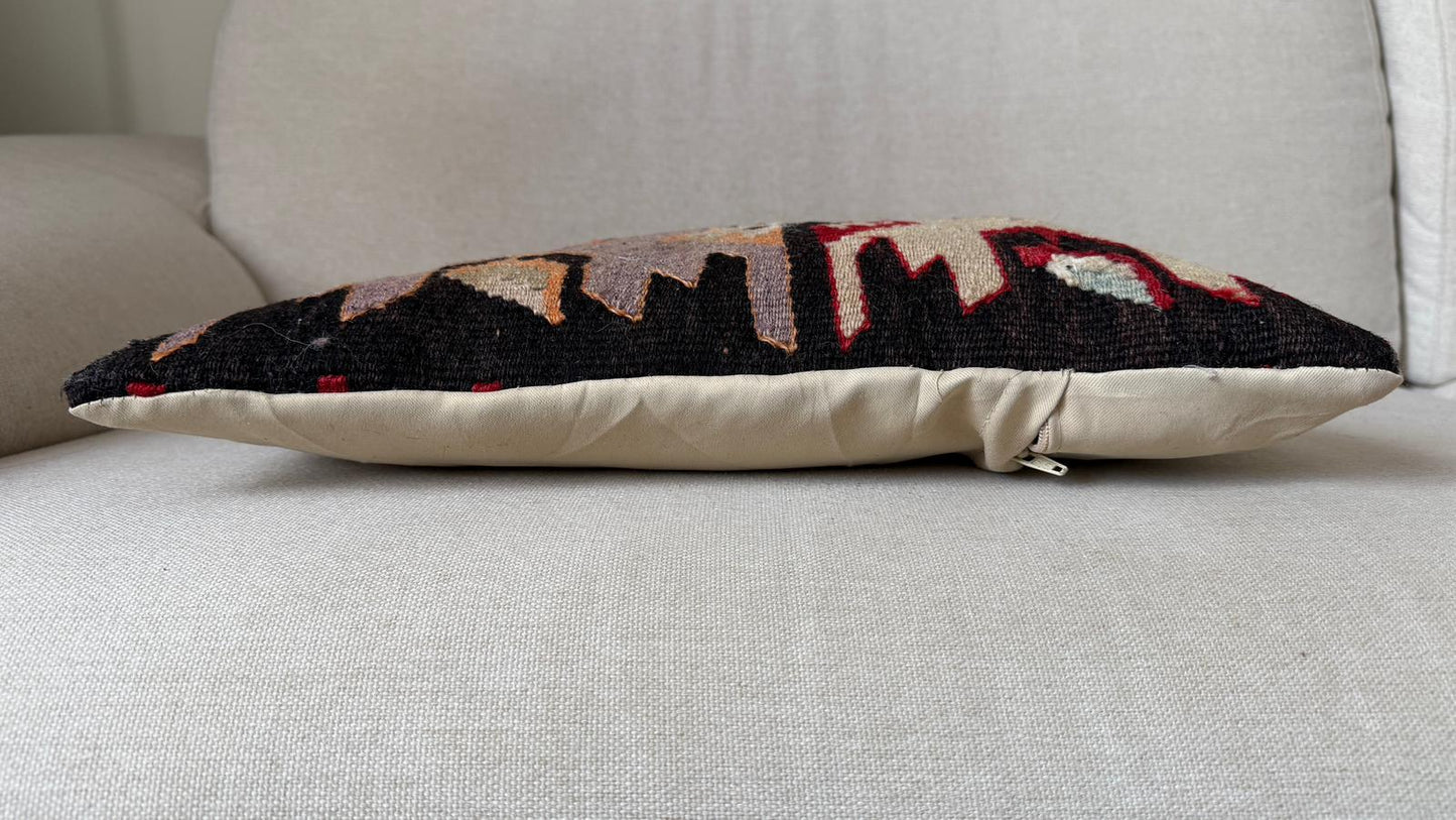 Hand woven Kilim cushion cover (40x40cm)