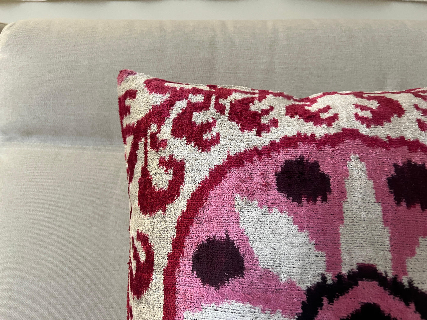 Ikat Velvet silk cushion 50x50cm.