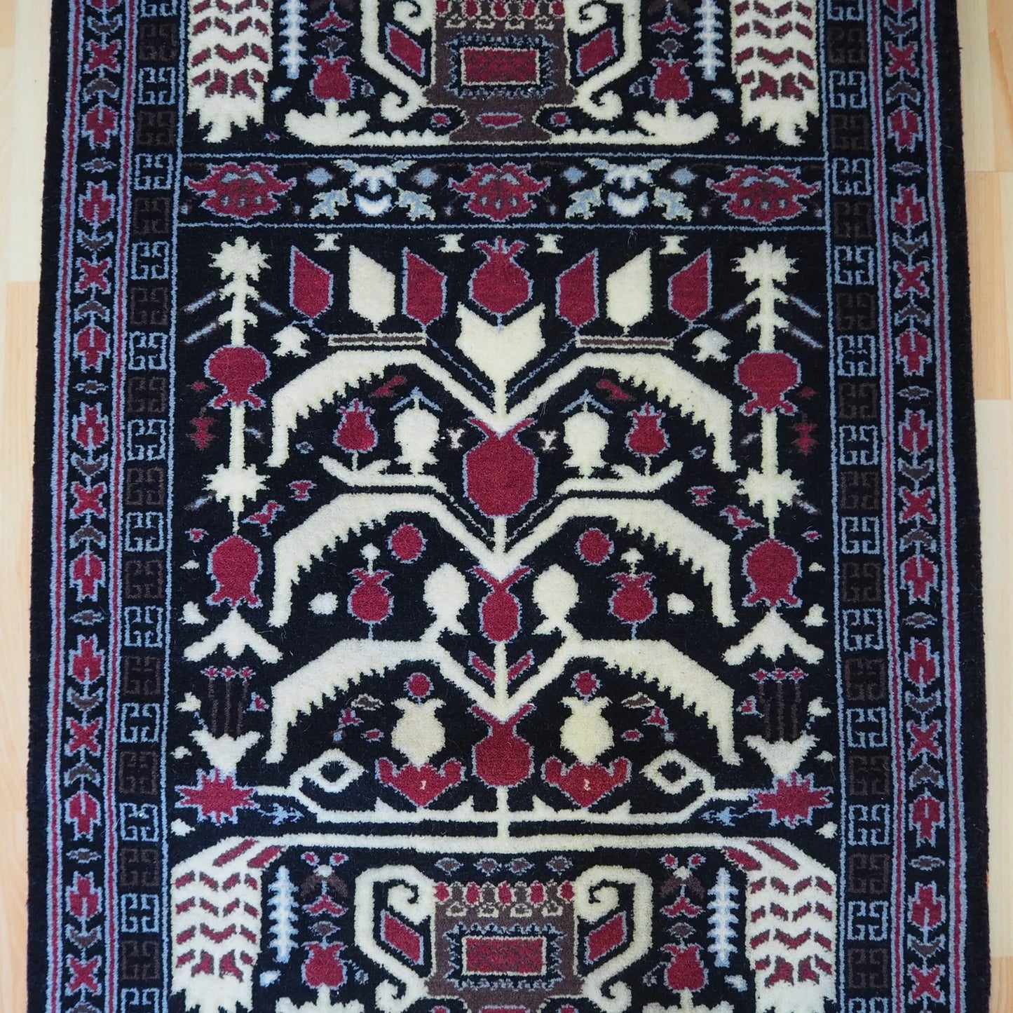 Floral piled woven Rug Runner.