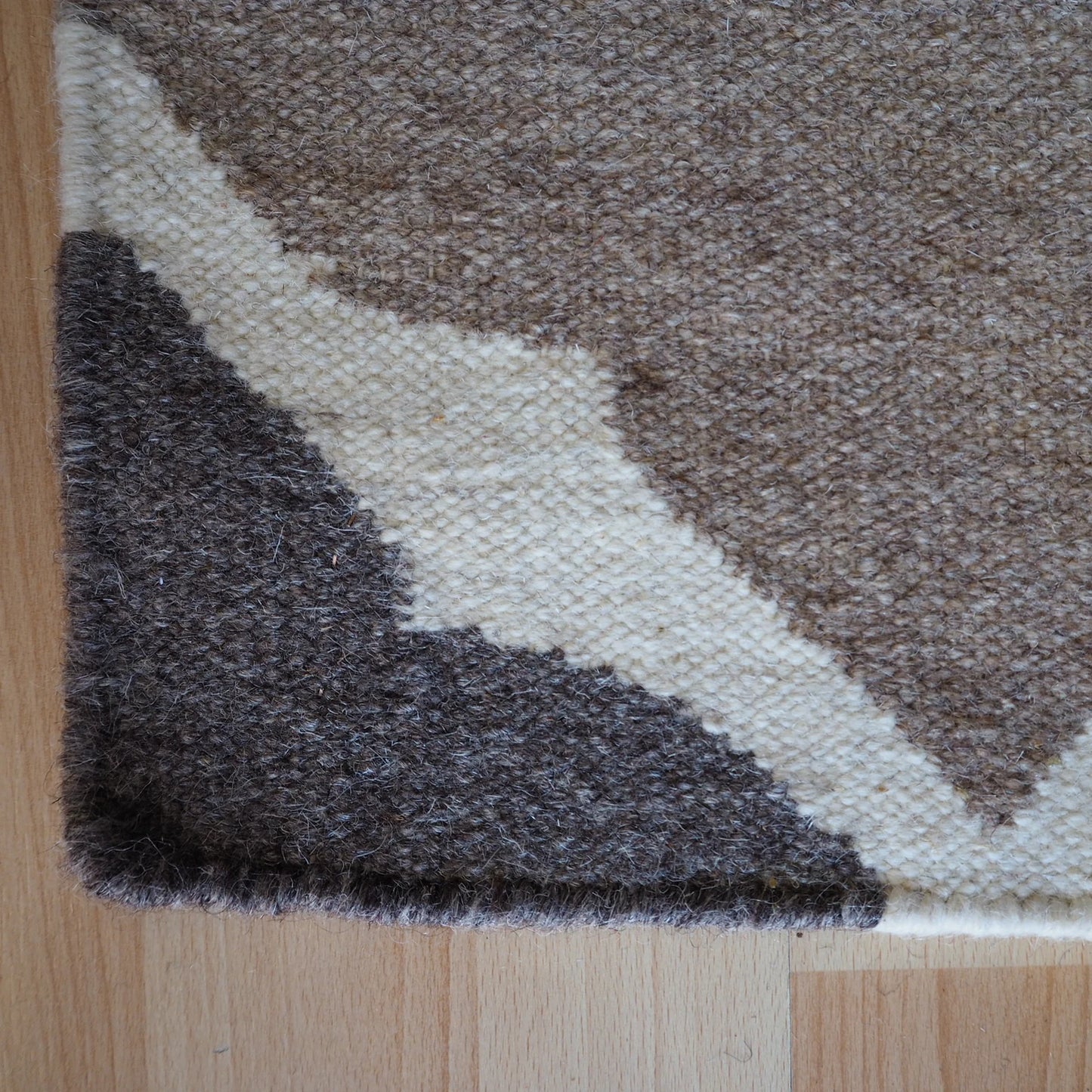 Ikat design KIlim