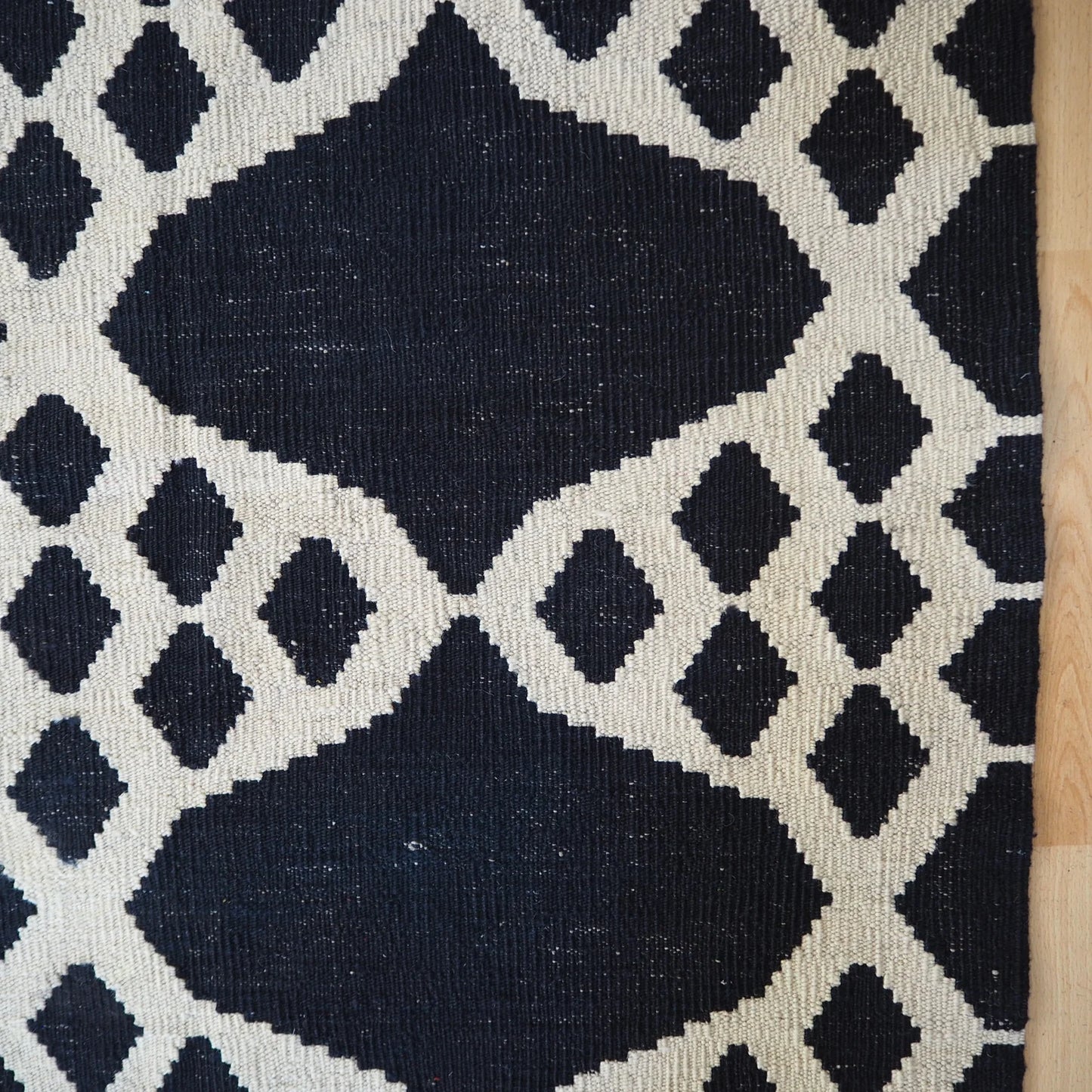 Contemporary design Kilim