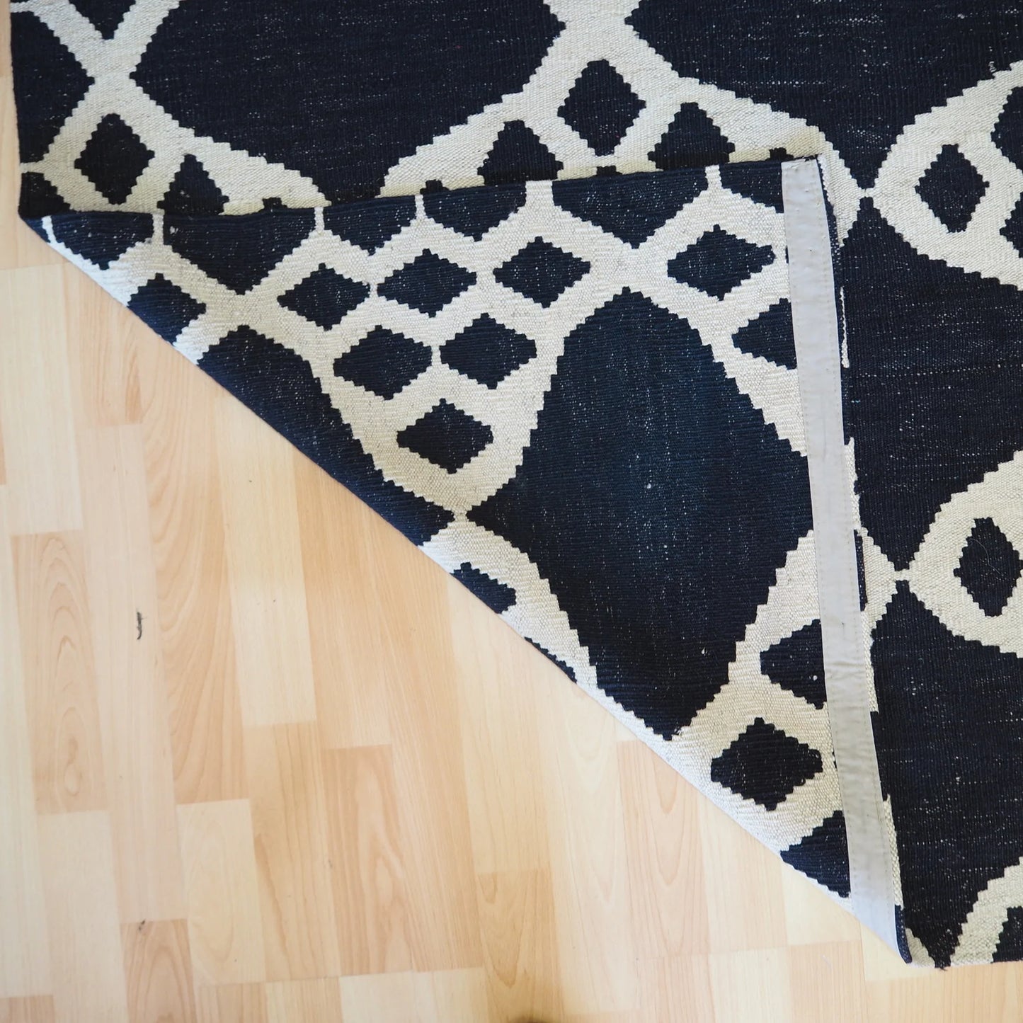Contemporary design Kilim