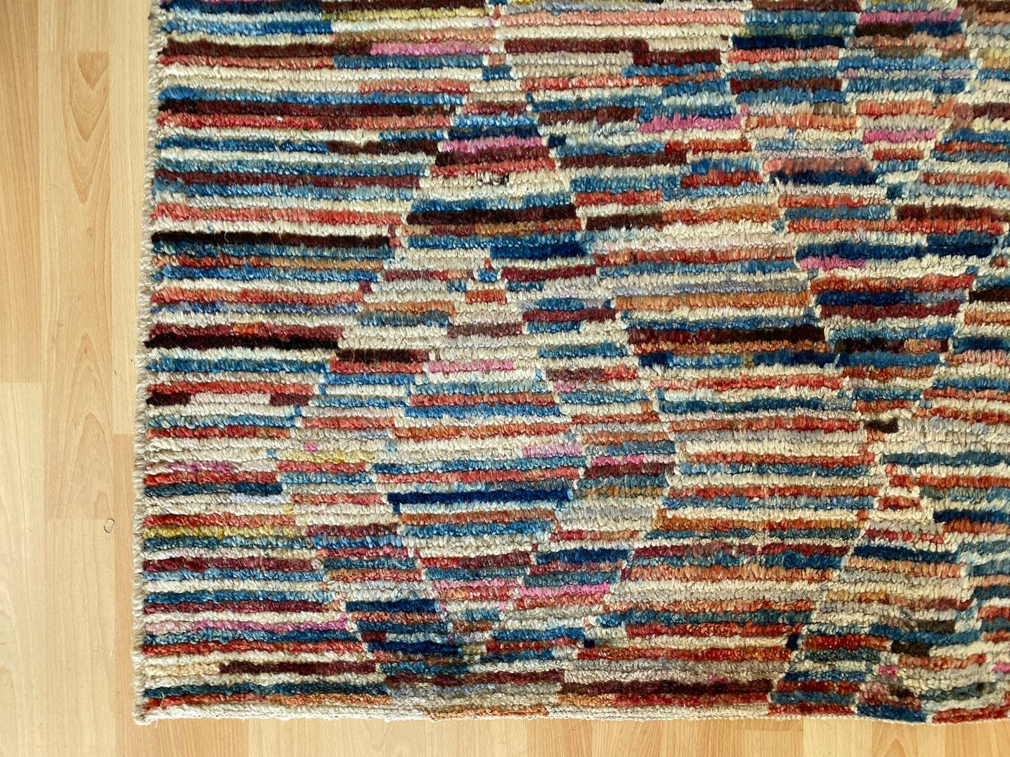 Contemporary stunning rug runner.