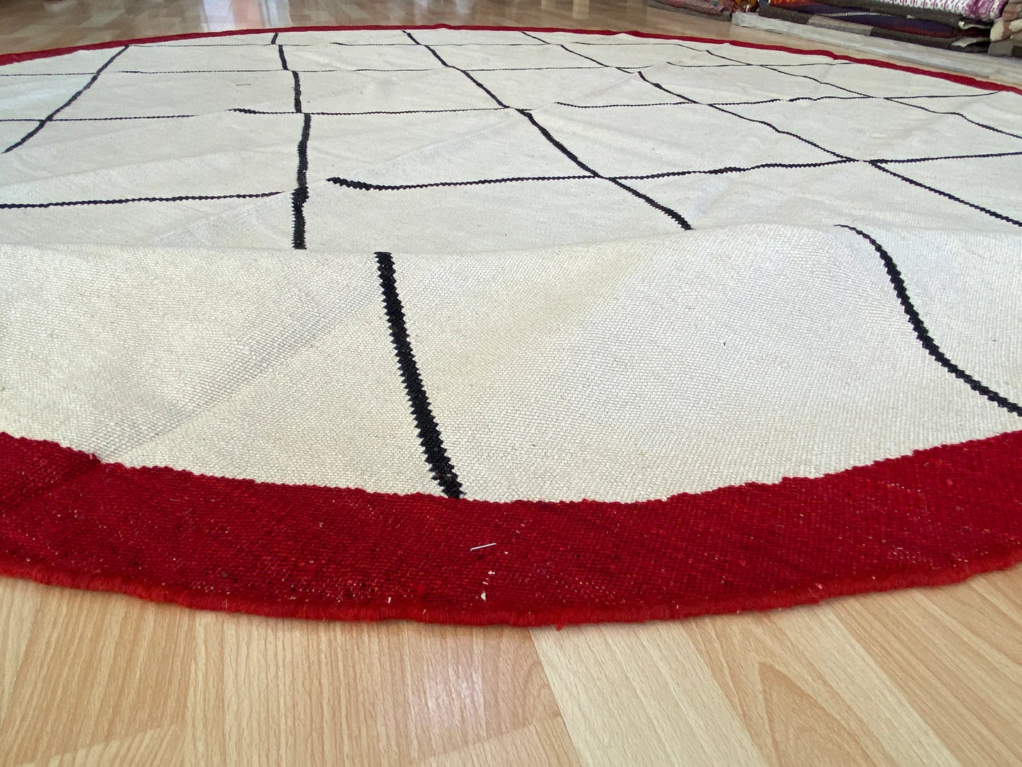 Round moroccan design Kilim
