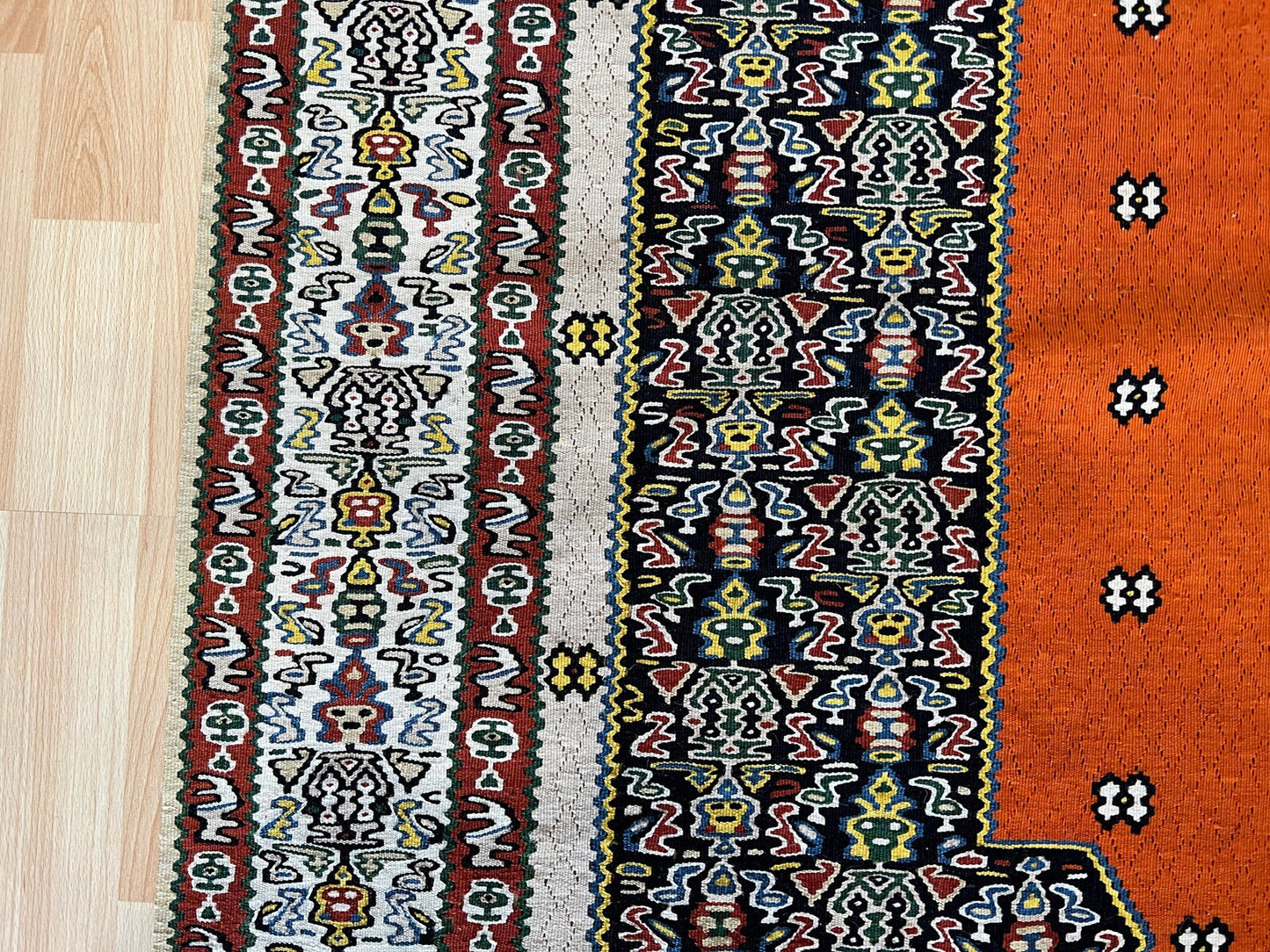 Super Fine Quality Vintage Seena Kurdi kilim