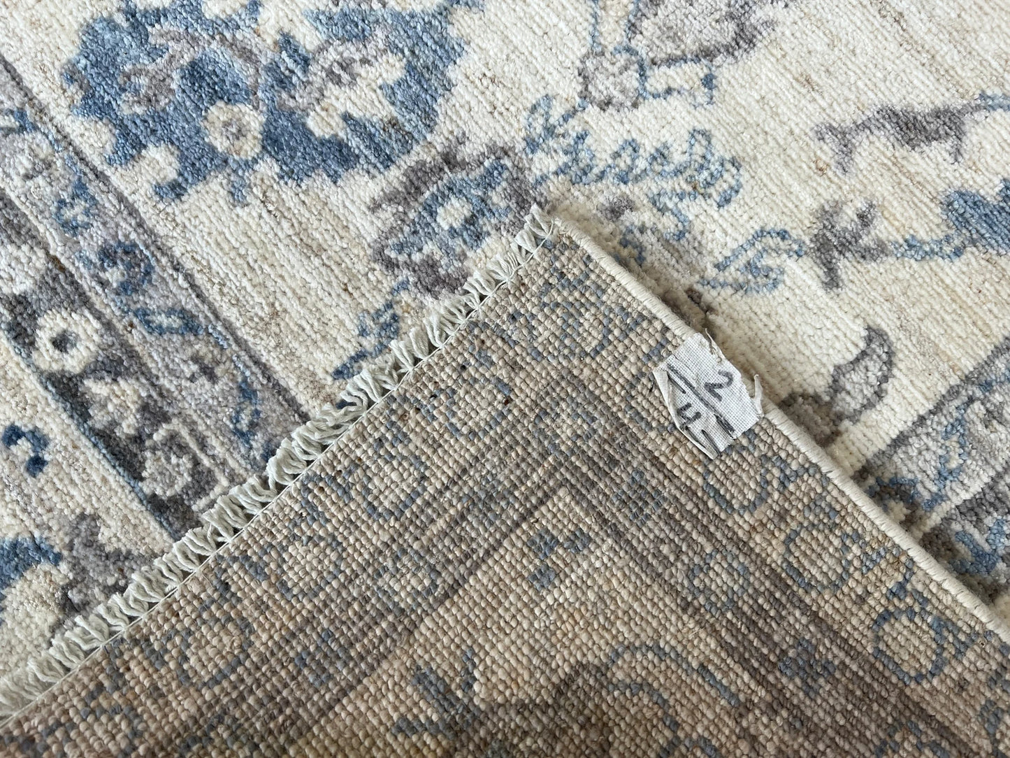Khotan Oriental Stunning Rug.