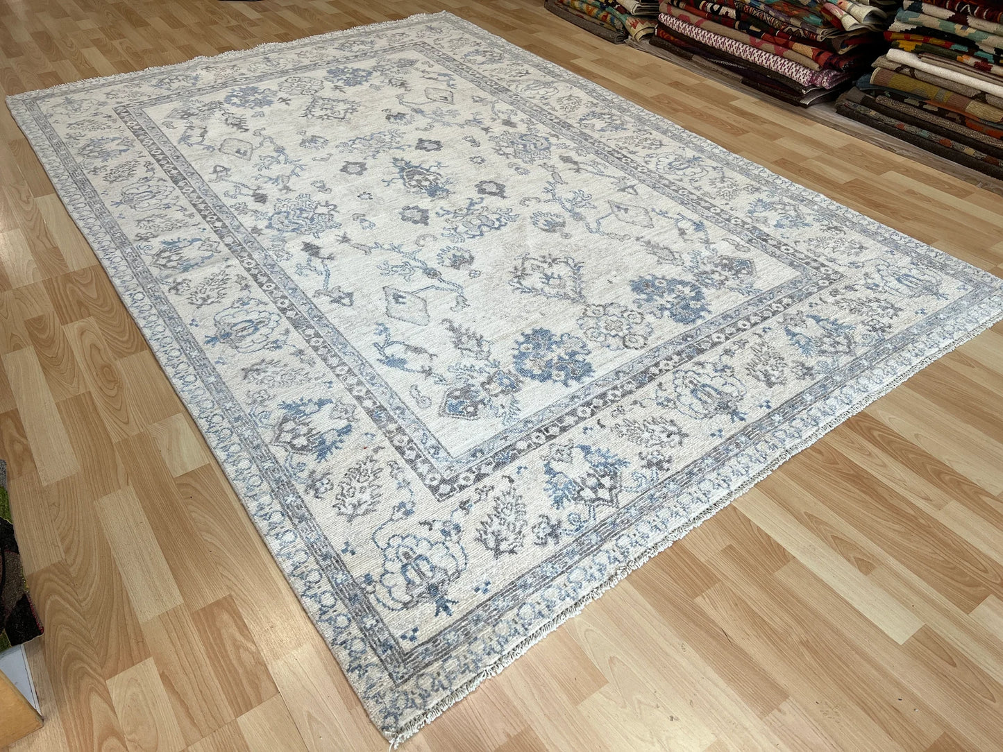 Khotan Oriental Stunning Rug.